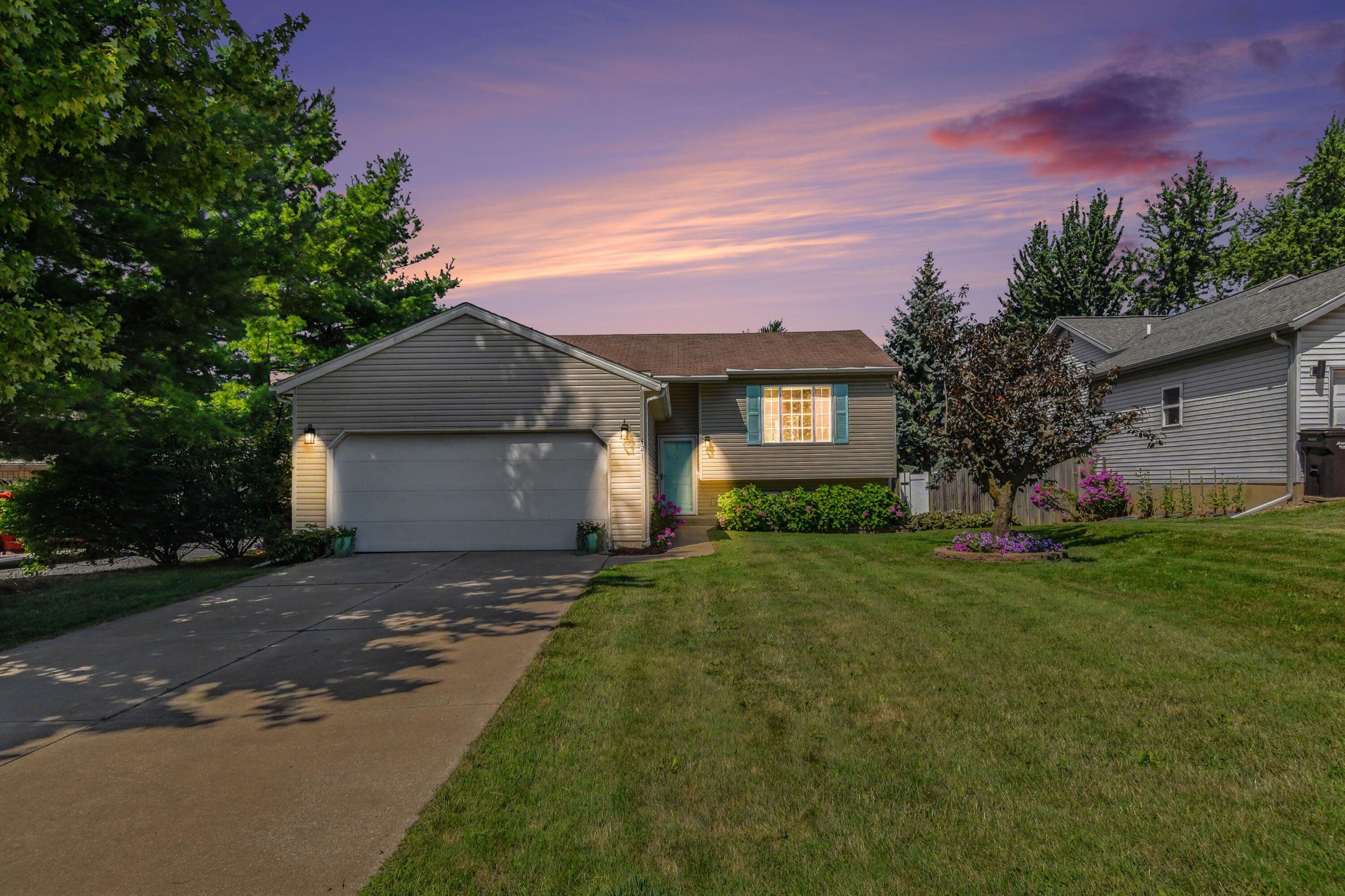 421 Macomb Avenue NW Grand Rapids MI 49534