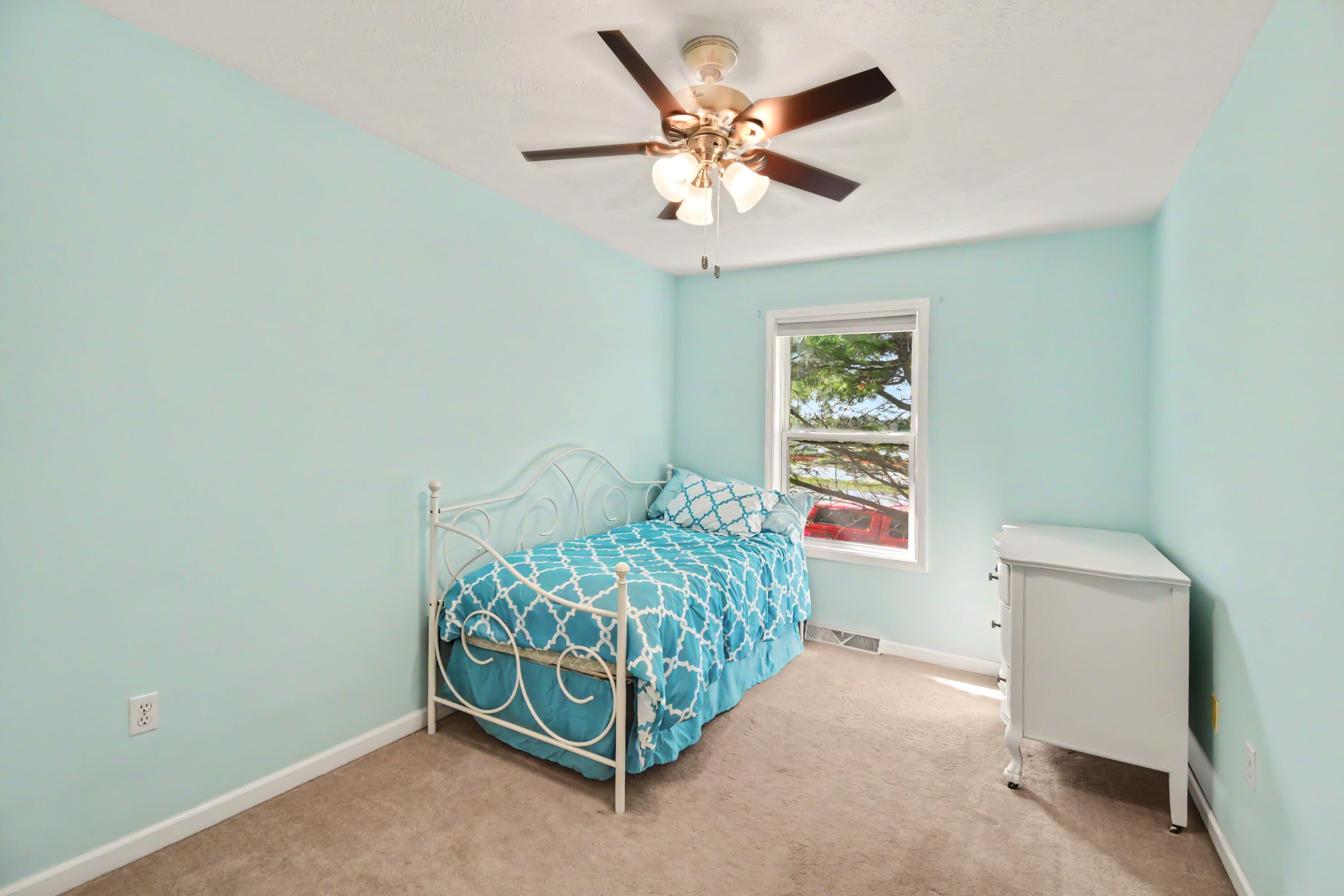 421 Macomb Avenue NW Grand Rapids MI 49534