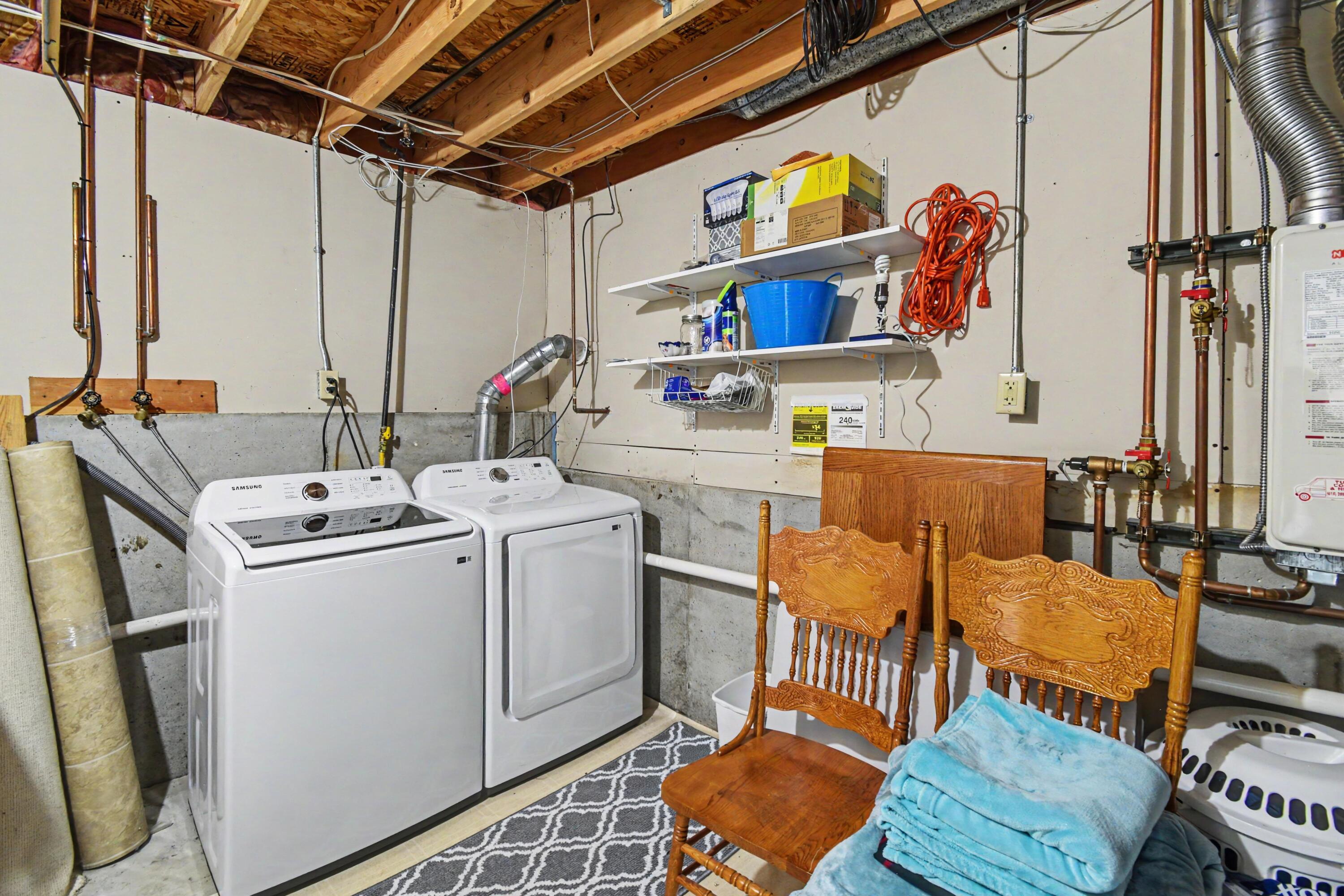 421 Macomb Avenue NW Grand Rapids MI 49534