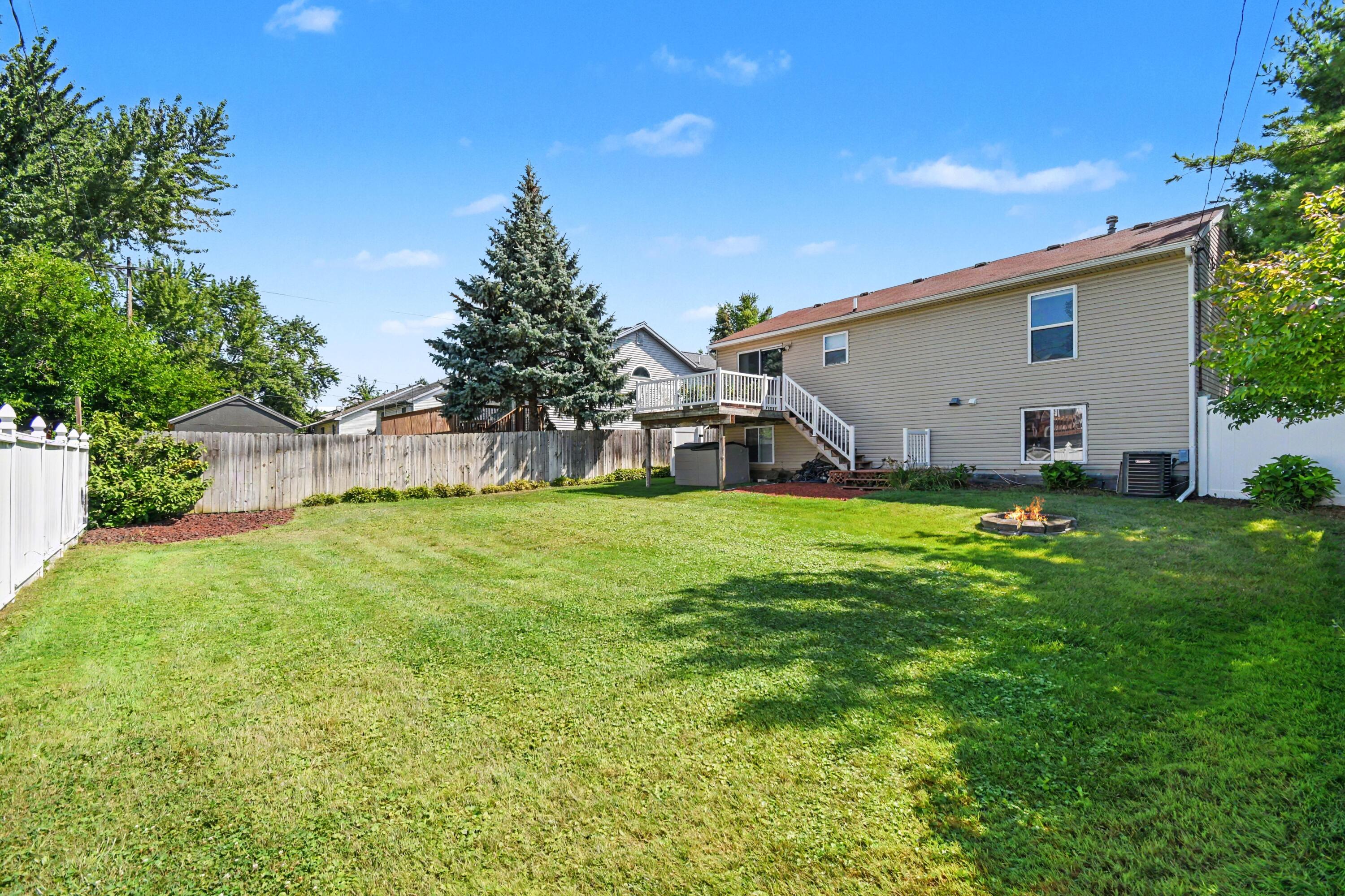 421 Macomb Avenue NW Grand Rapids MI 49534