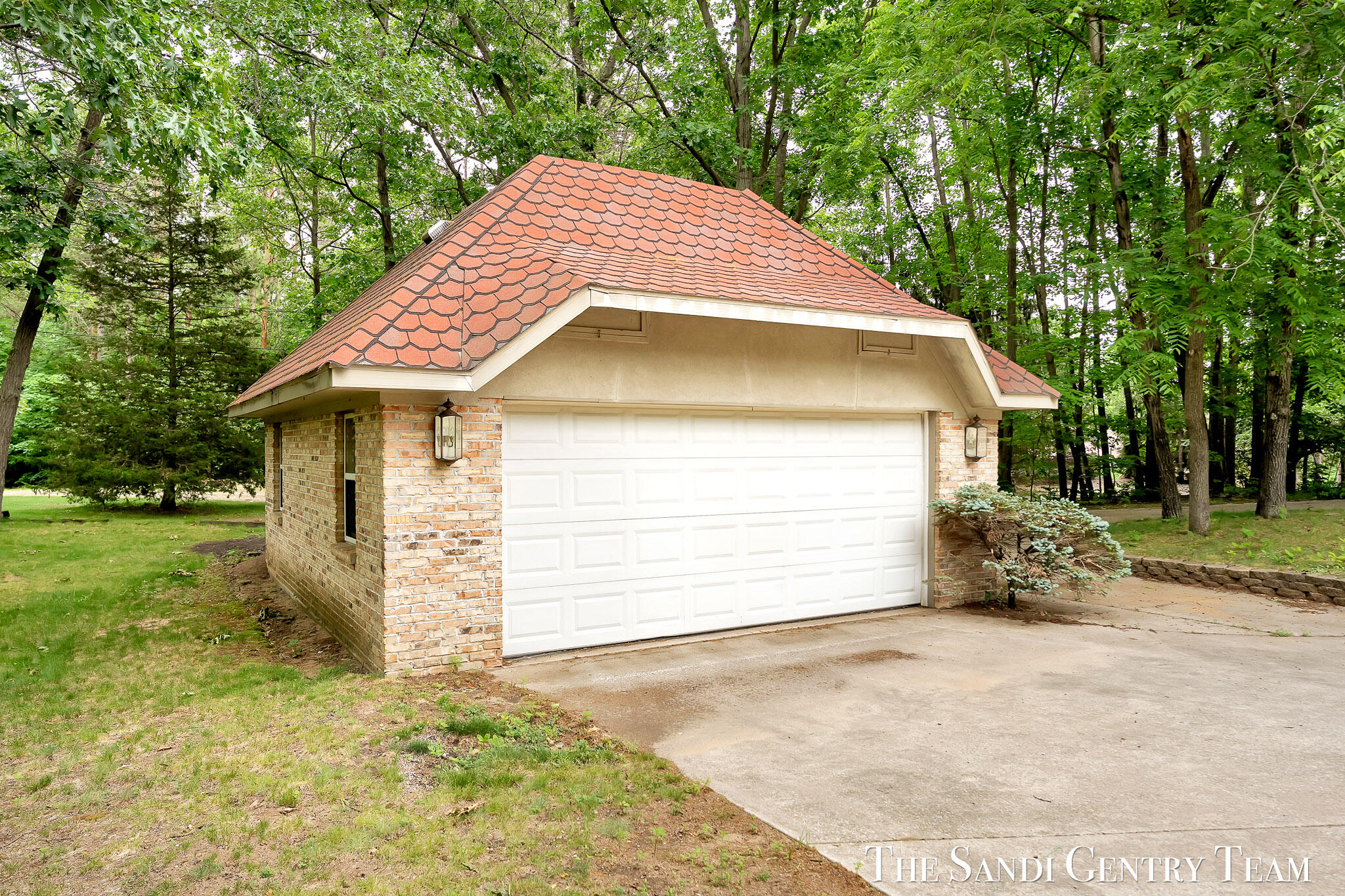 3652 118th Avenue Allegan MI 49010