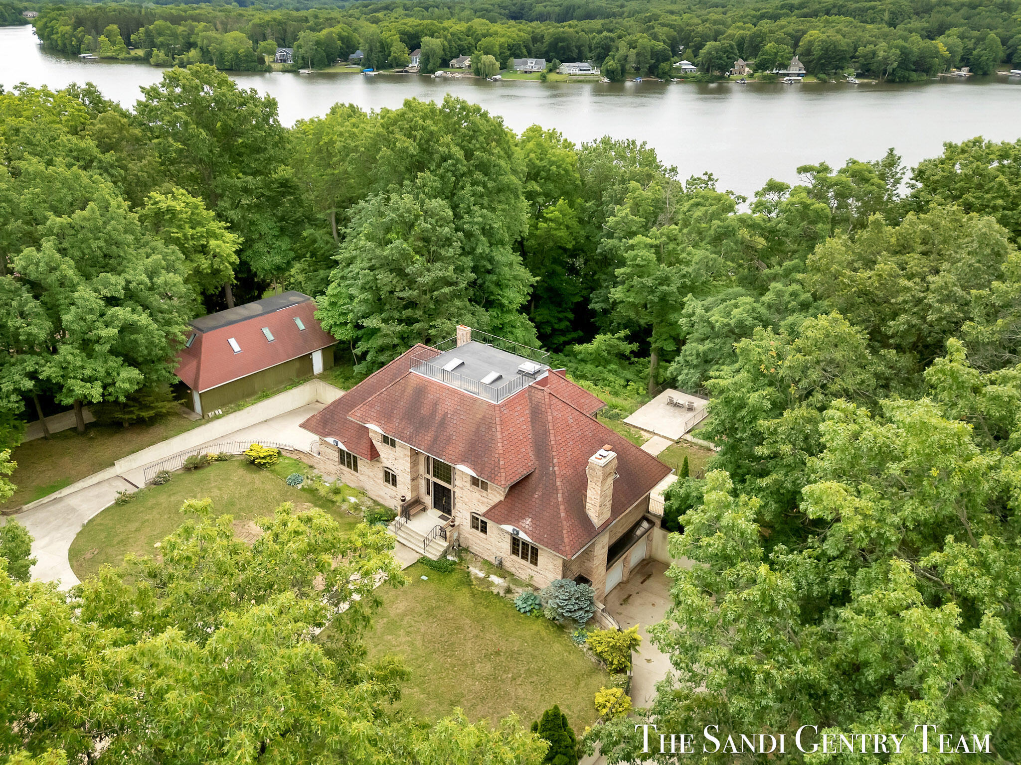 3652 118th Avenue Allegan MI 49010