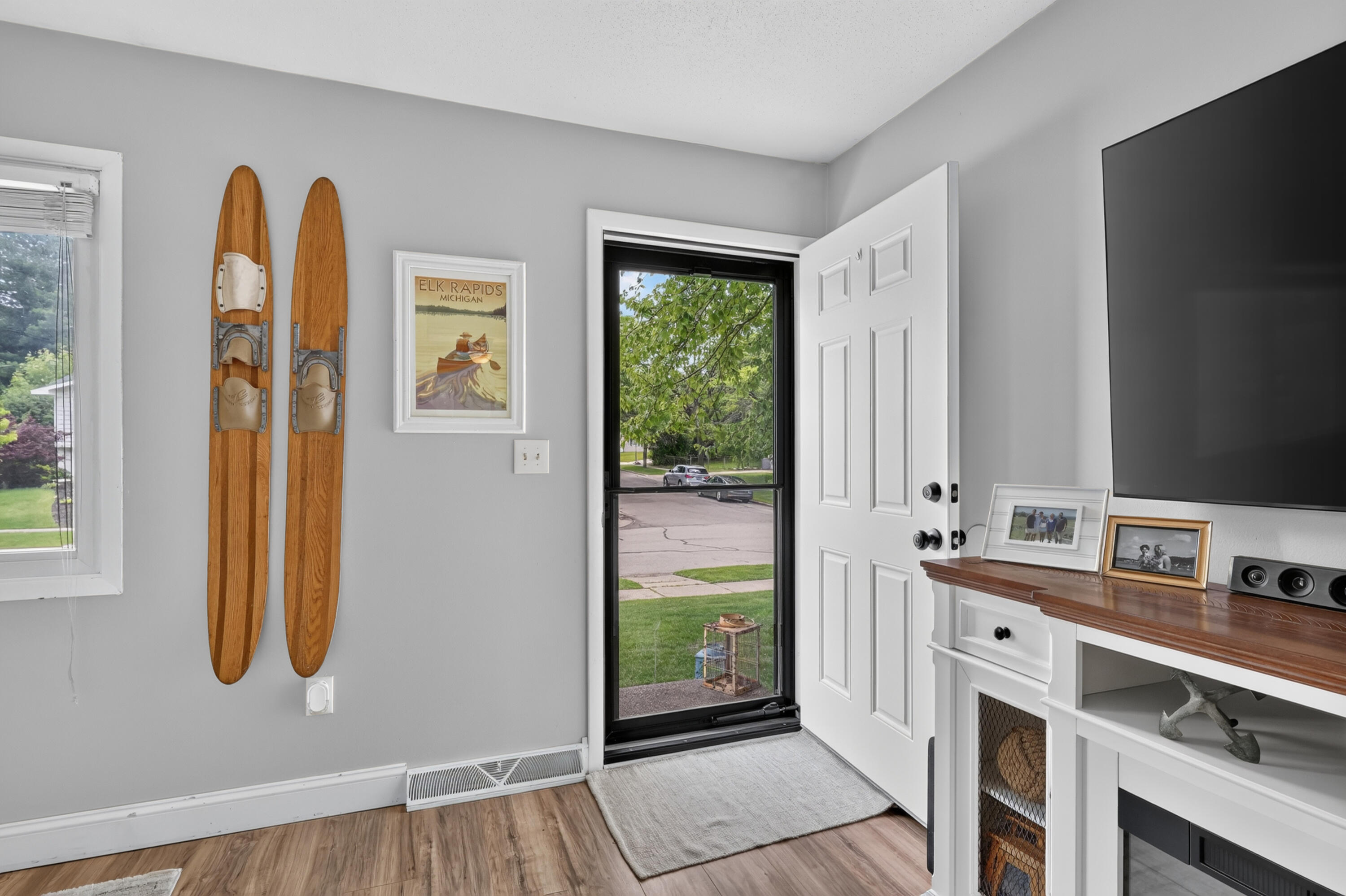 1371 Beckwith Avenue NE Grand Rapids MI 49505