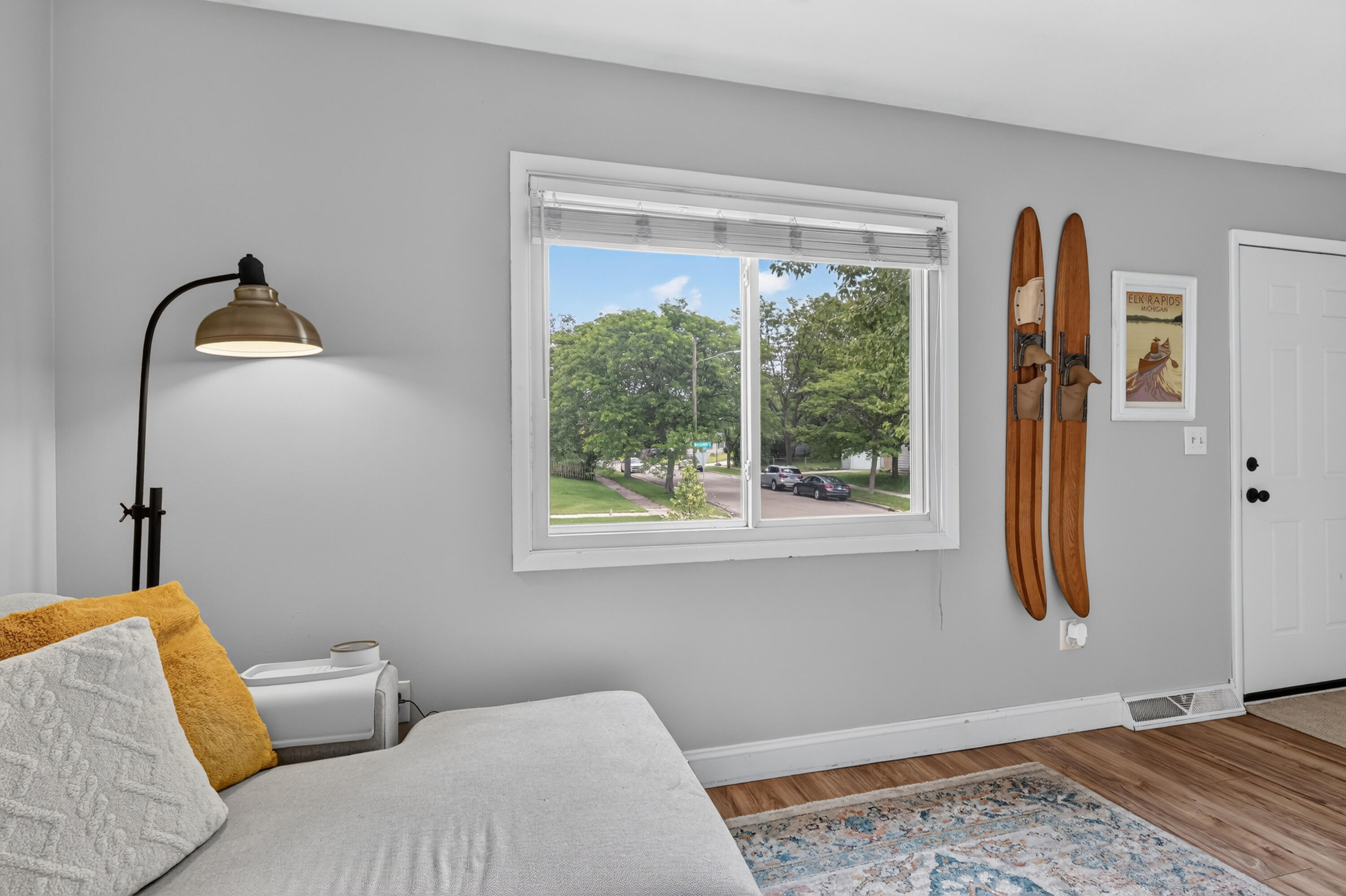 1371 Beckwith Avenue NE Grand Rapids MI 49505