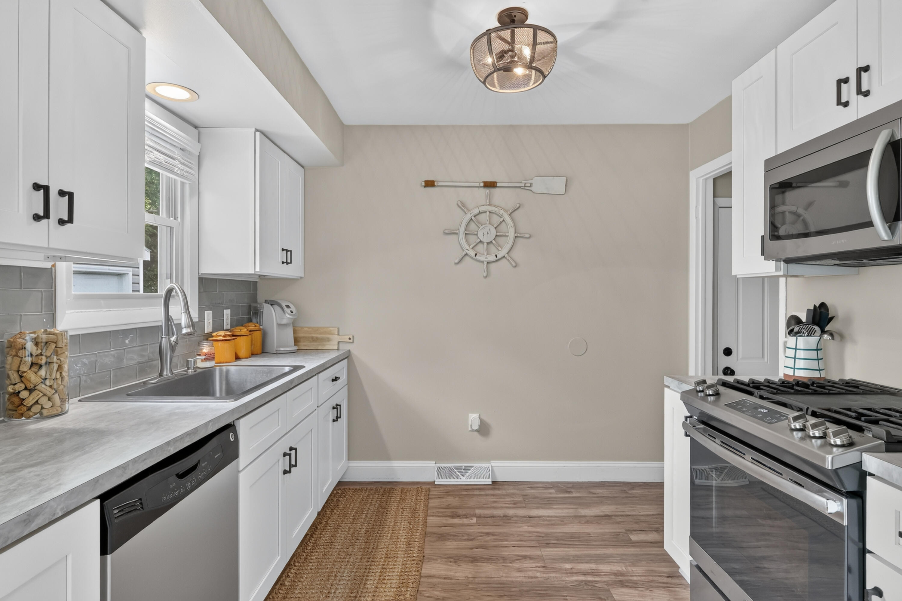 1371 Beckwith Avenue NE Grand Rapids MI 49505