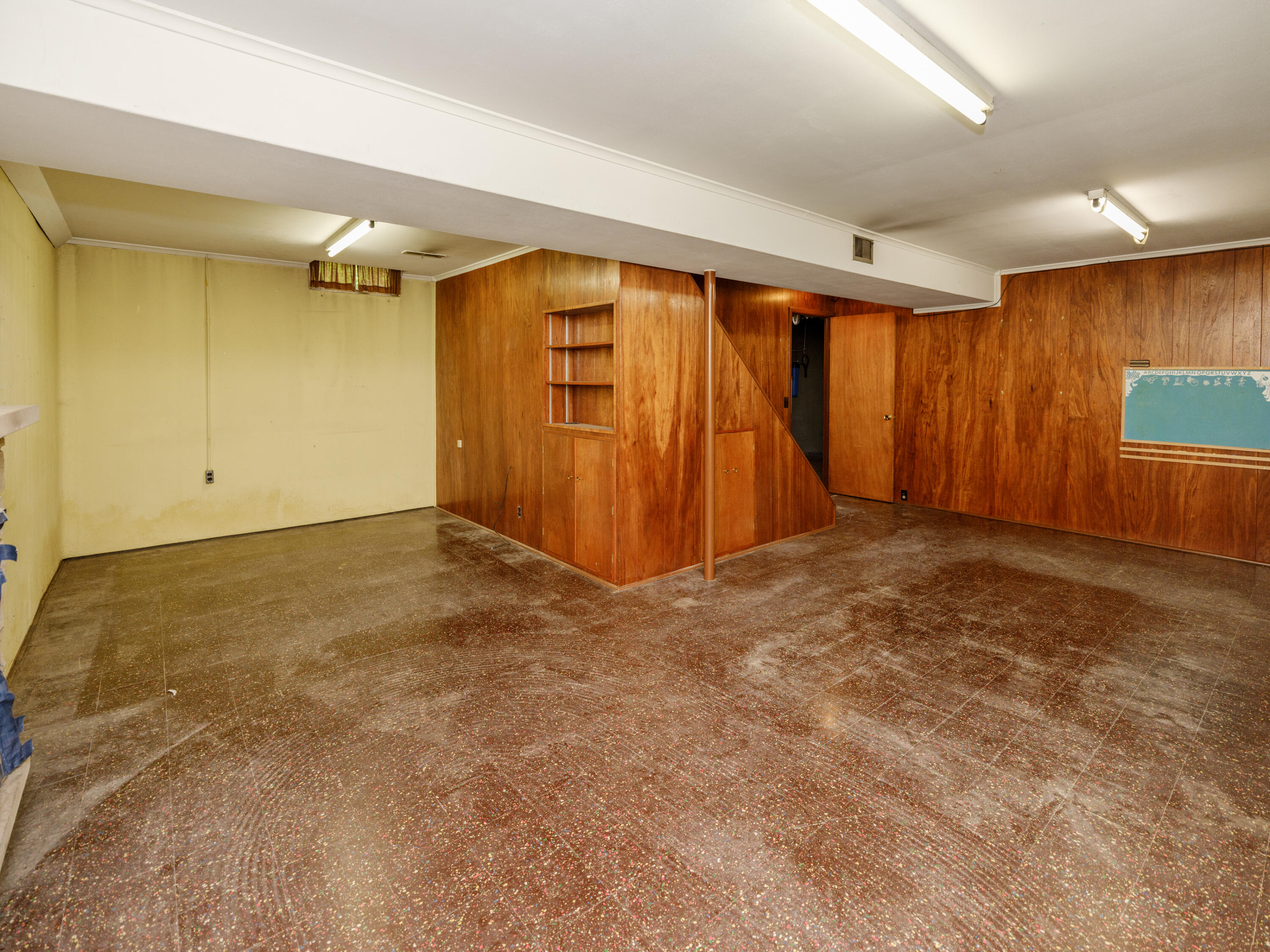 2906 Sunnycrest Drive Kalamazoo MI 49048
