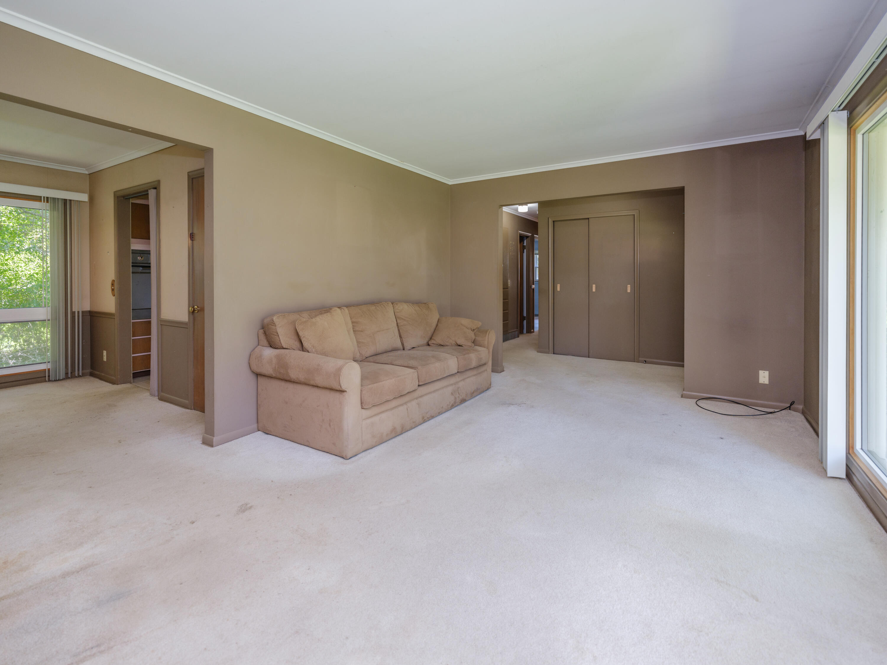 2906 Sunnycrest Drive Kalamazoo MI 49048