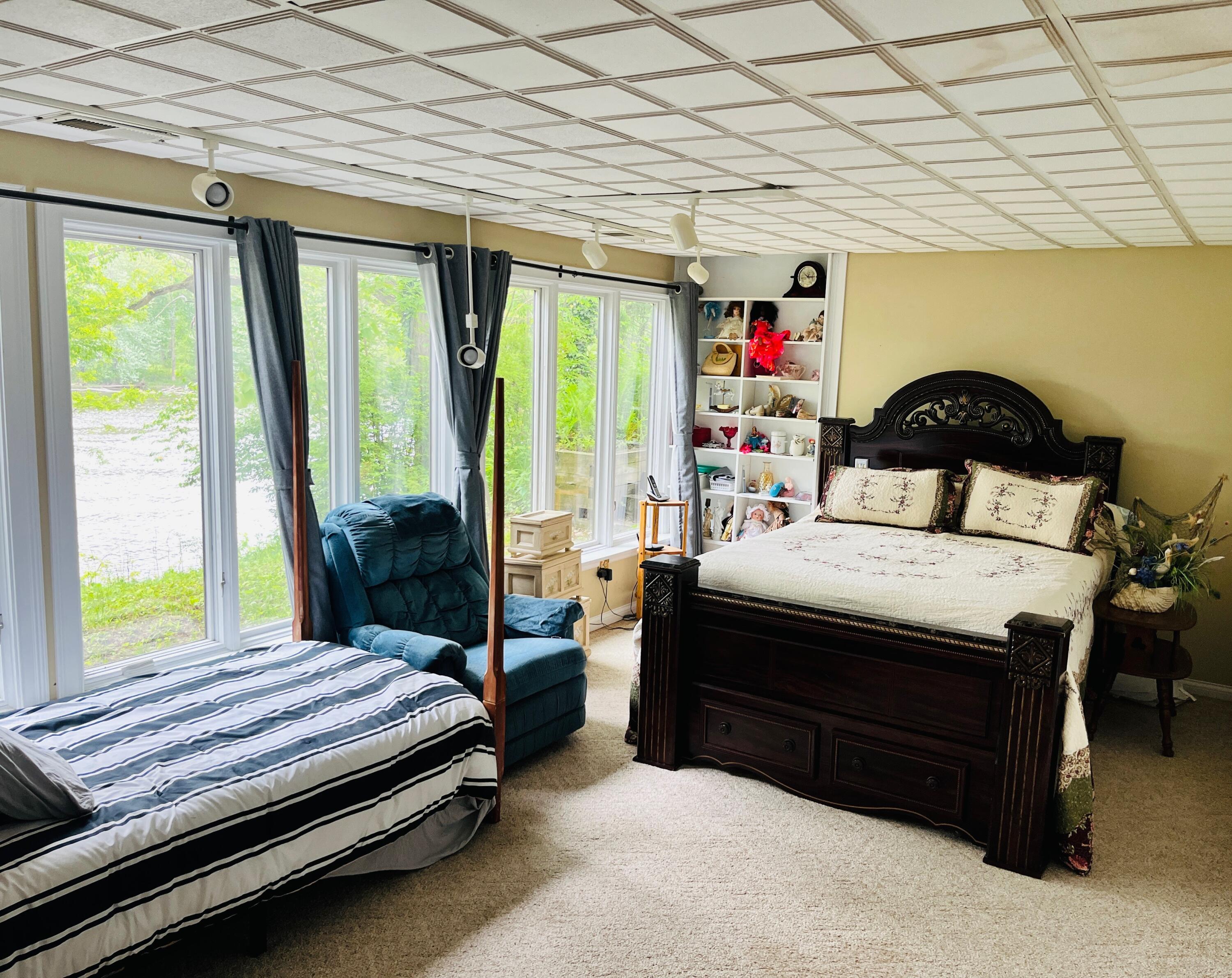 1905 Champlain Drive Niles MI 49120