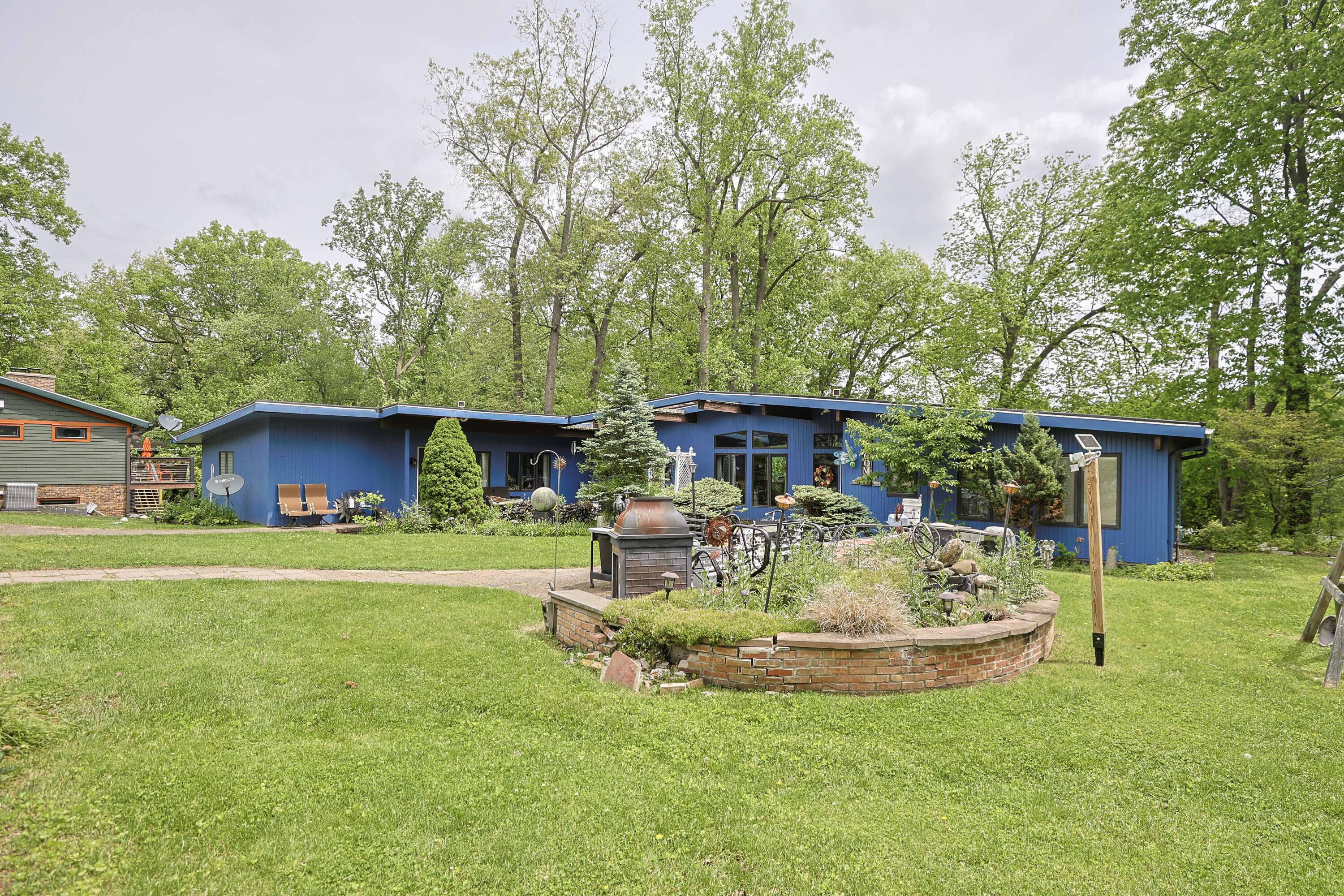 1905 Champlain Drive Niles MI 49120