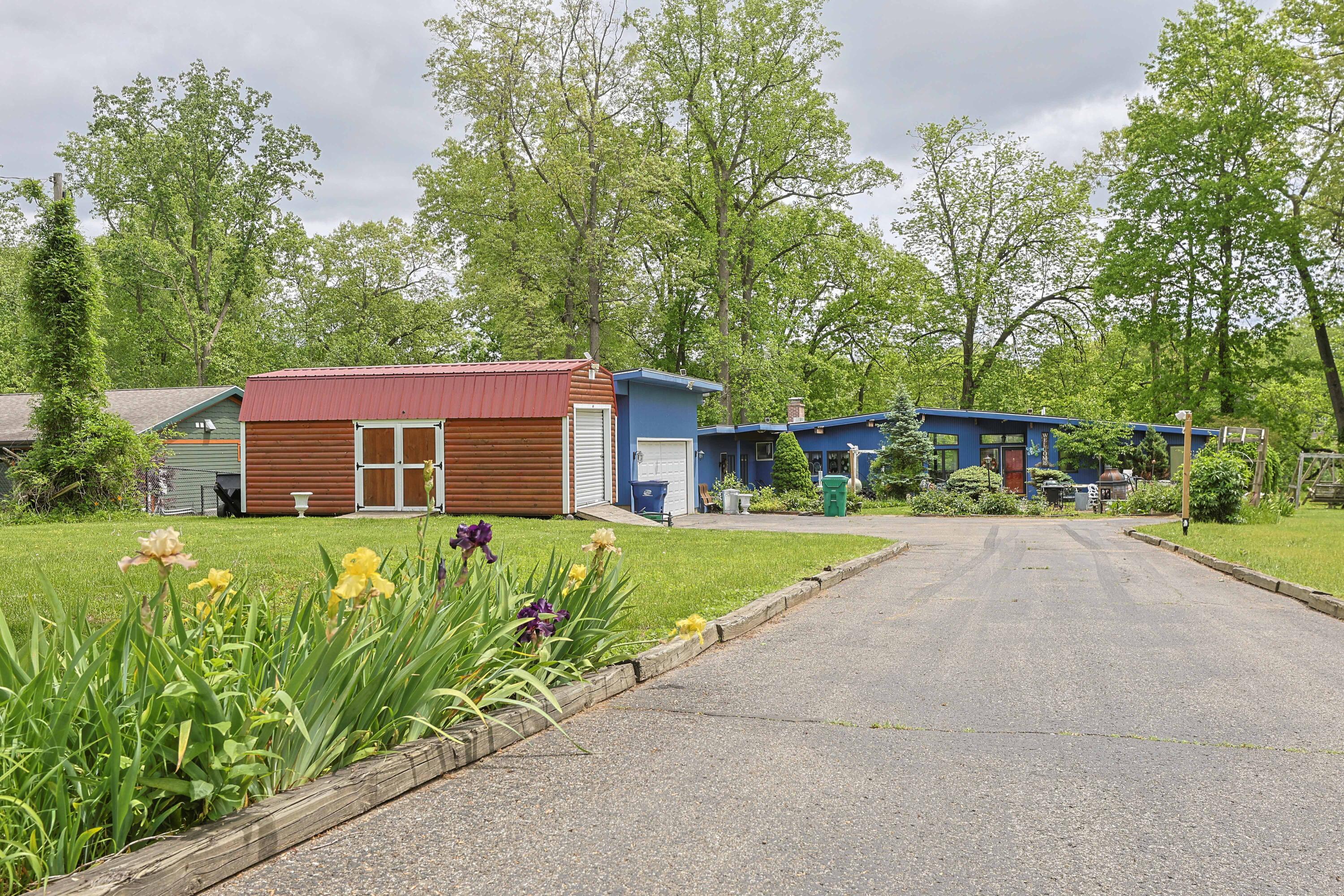 1905 Champlain Drive Niles MI 49120