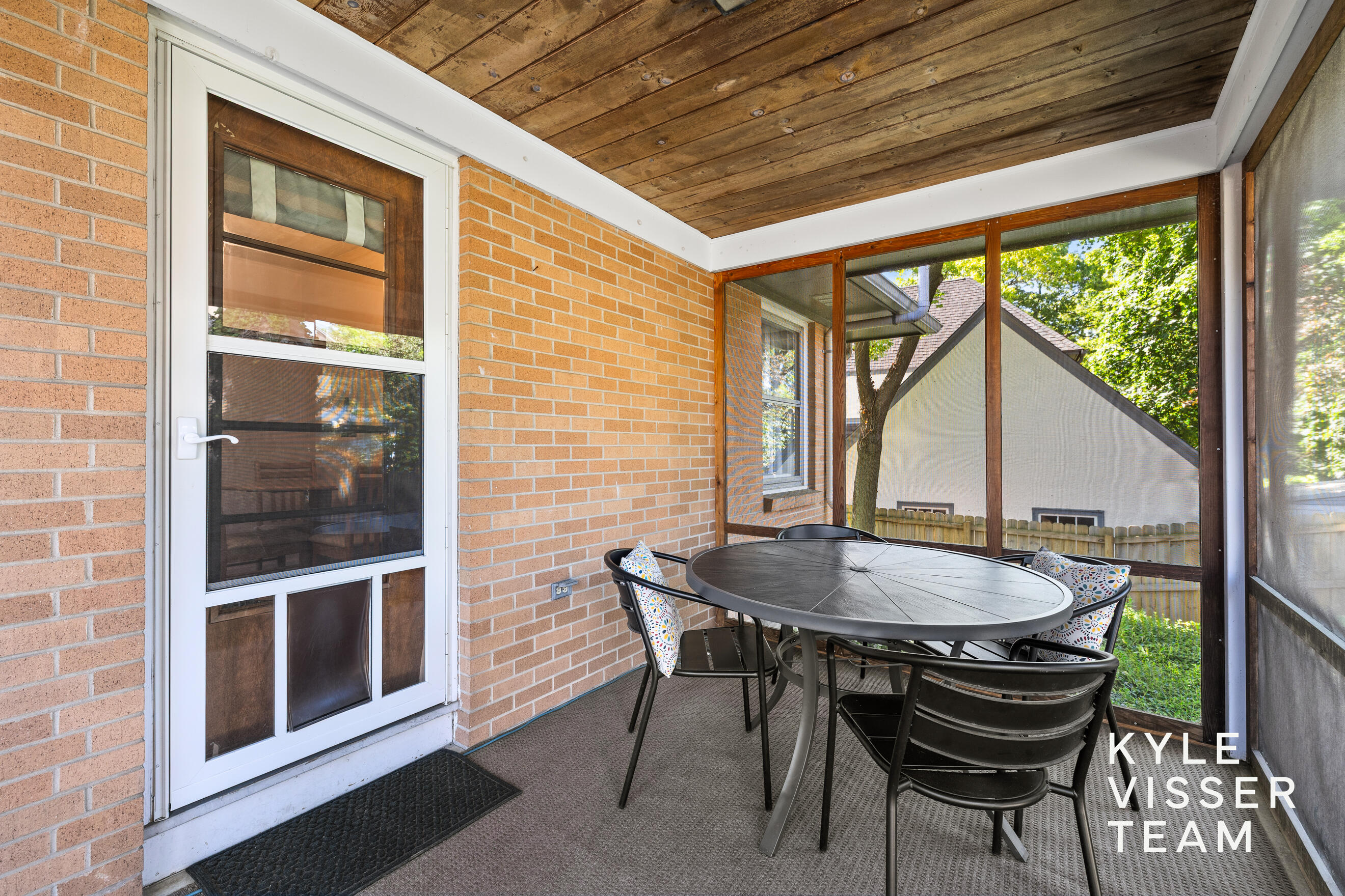 805 Rosewood Avenue SE East Grand Rapids MI 49506
