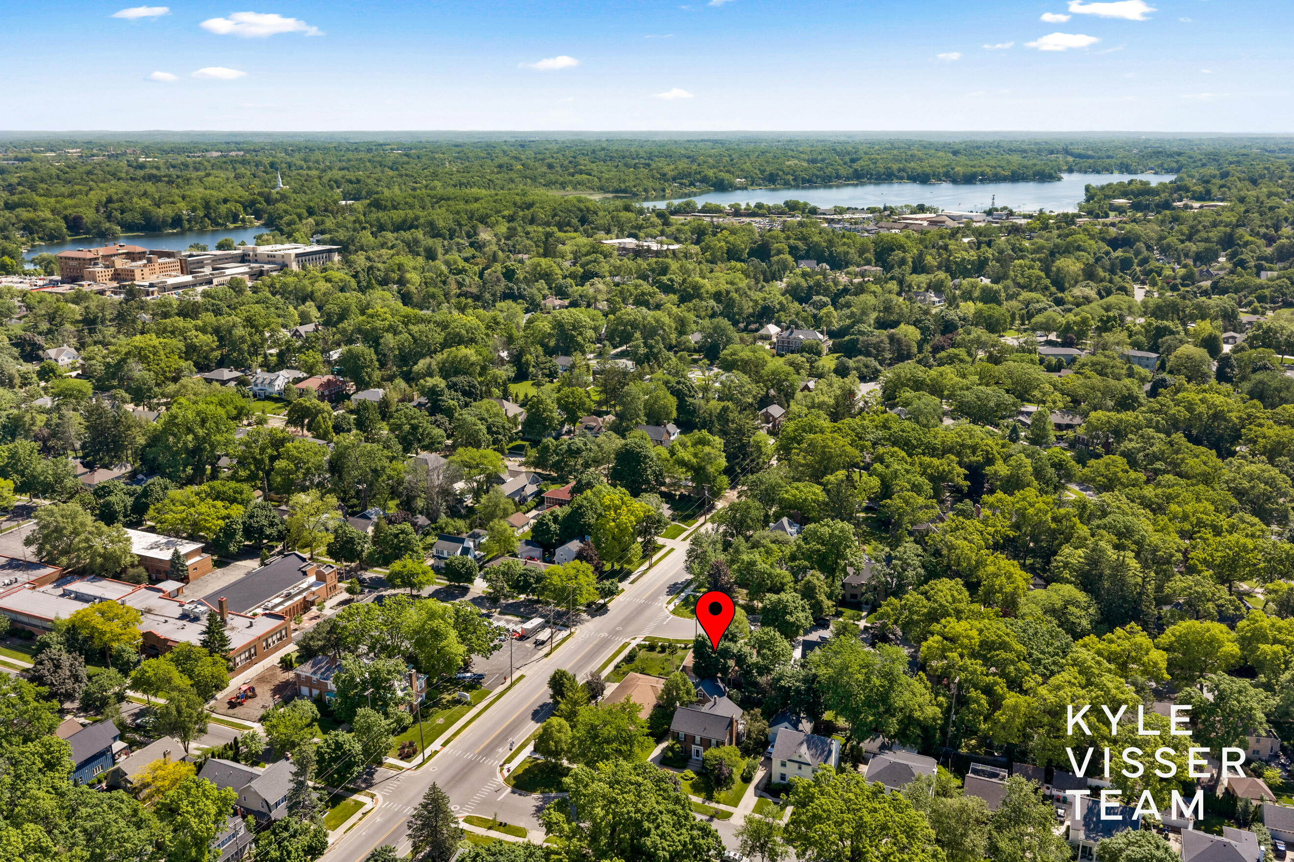 805 Rosewood Avenue SE East Grand Rapids MI 49506