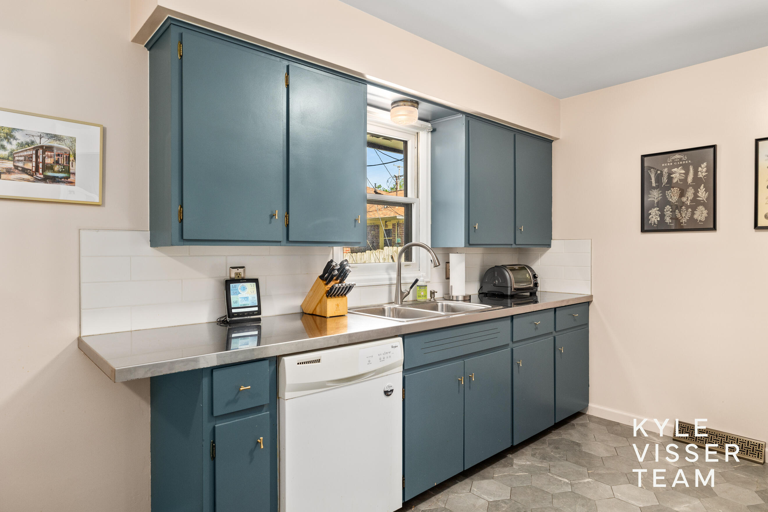 805 Rosewood Avenue SE East Grand Rapids MI 49506