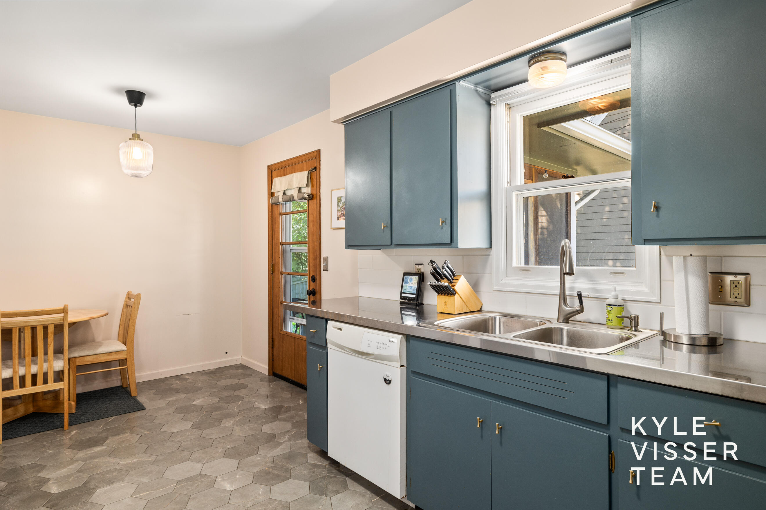 805 Rosewood Avenue SE East Grand Rapids MI 49506