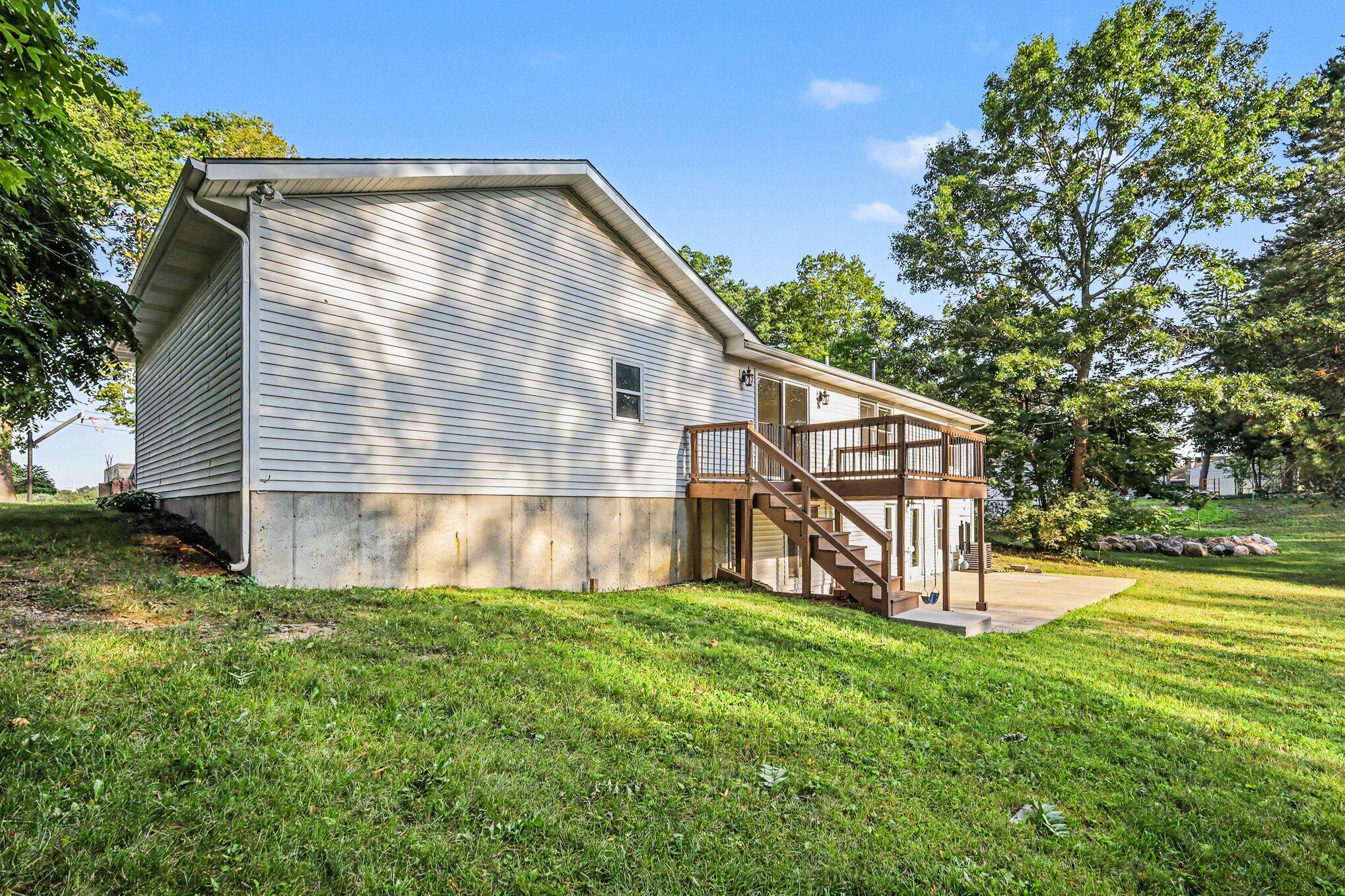 4372 Hunsberger Avenue NE Grand Rapids MI 49525