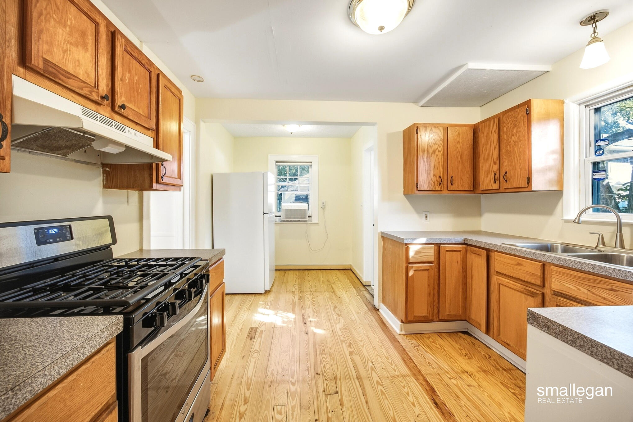 545 Ardmore Street SE Grand Rapids MI 49507