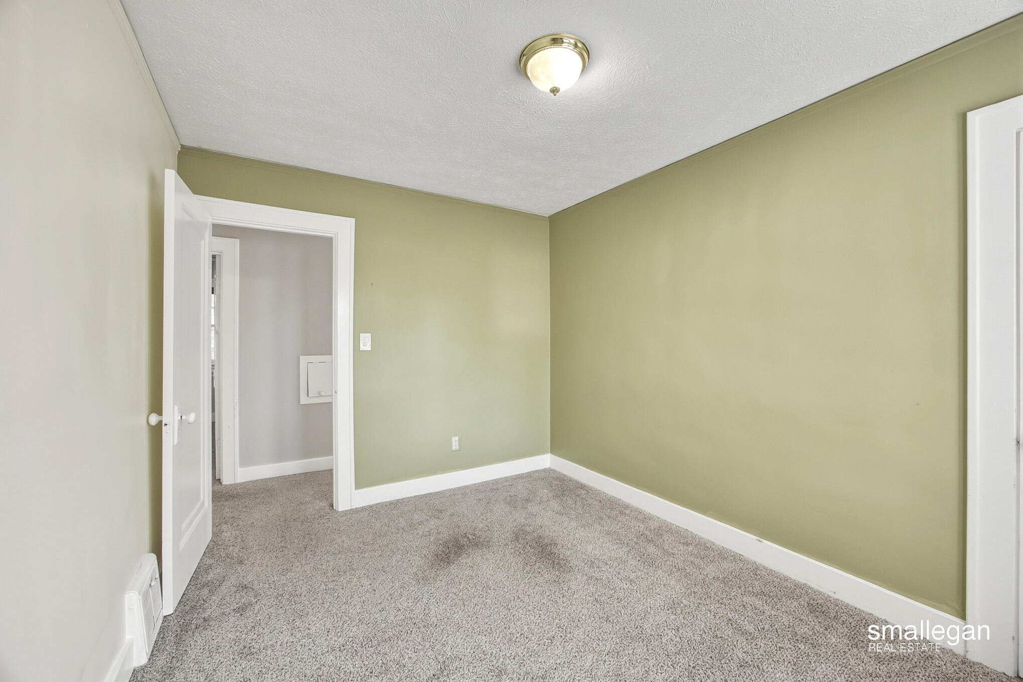 545 Ardmore Street SE Grand Rapids MI 49507