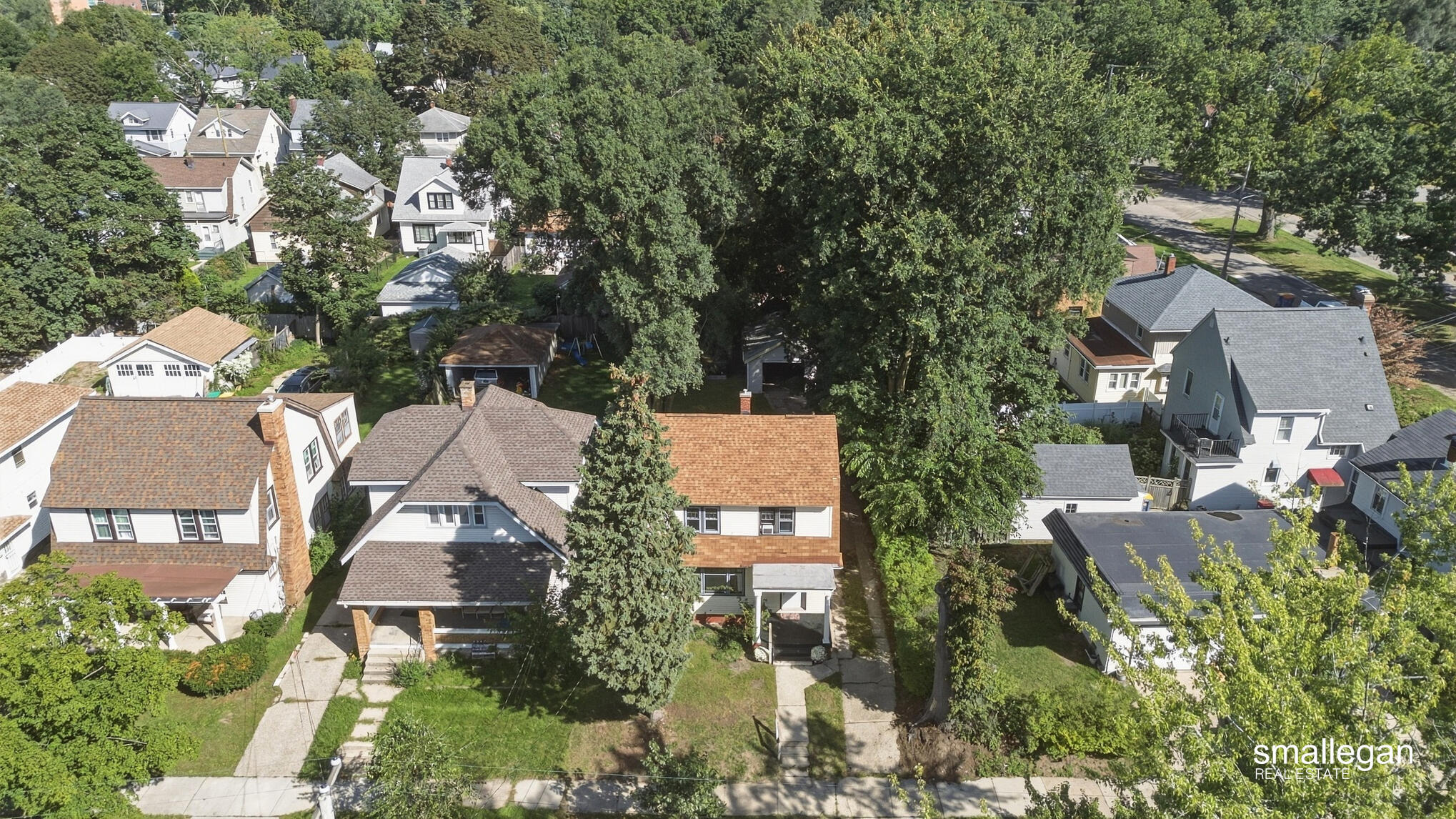 545 Ardmore Street SE Grand Rapids MI 49507