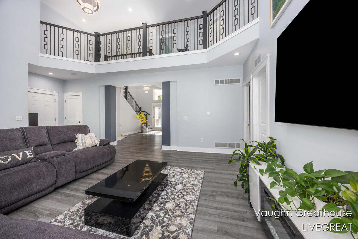 2905 Woodside Avenue SE Grand Rapids MI 49508