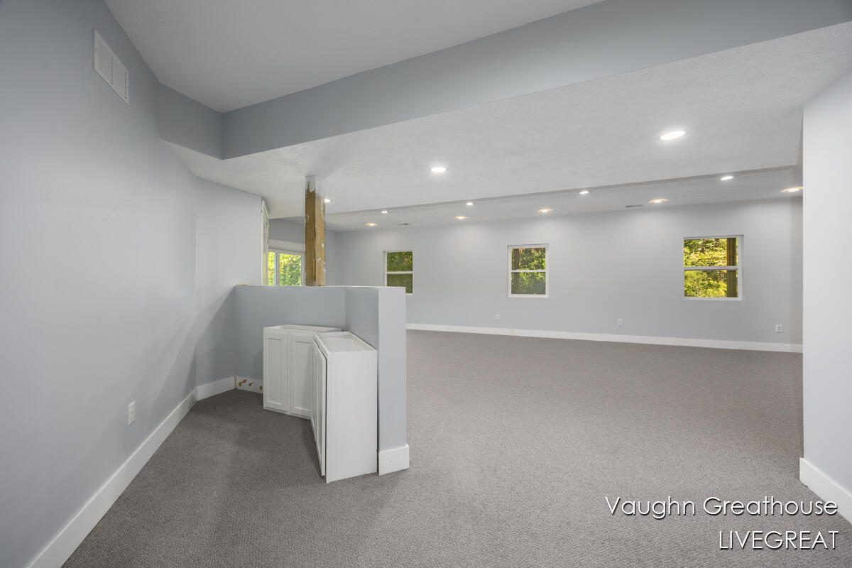 2905 Woodside Avenue SE Grand Rapids MI 49508