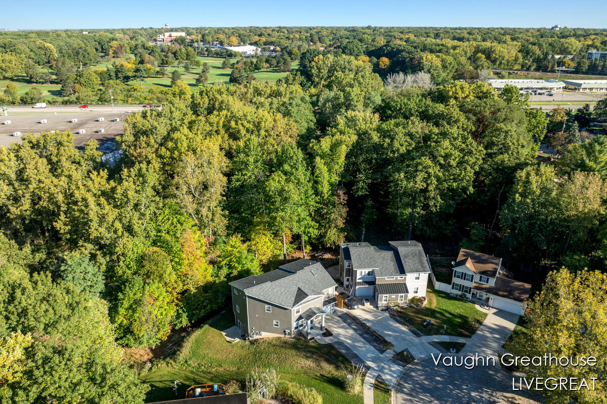 2905 Woodside Avenue SE Grand Rapids MI 49508