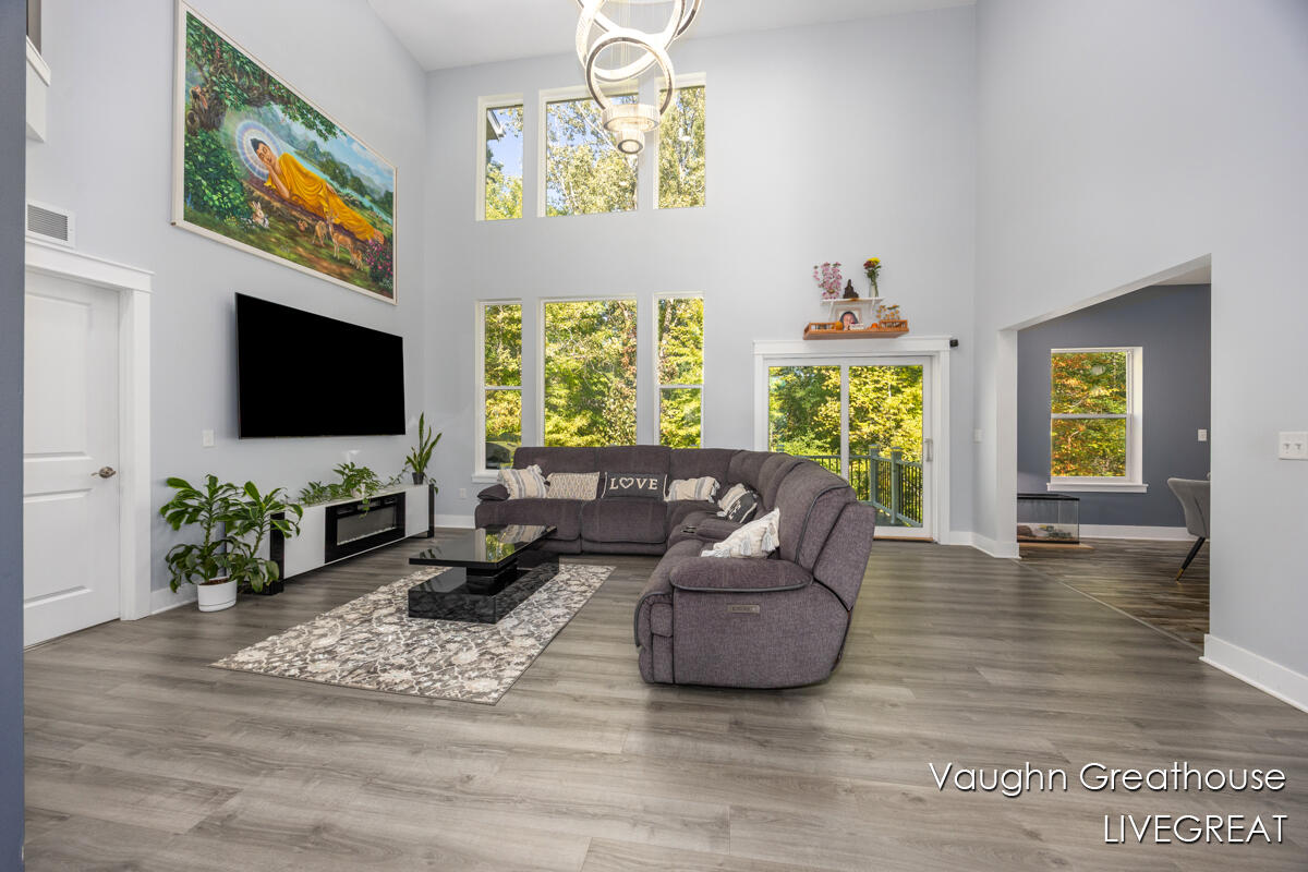 2905 Woodside Avenue SE Grand Rapids MI 49508