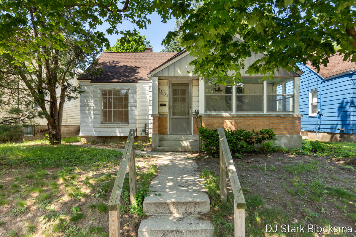 1111 Merritt Street SE Grand Rapids MI 49507