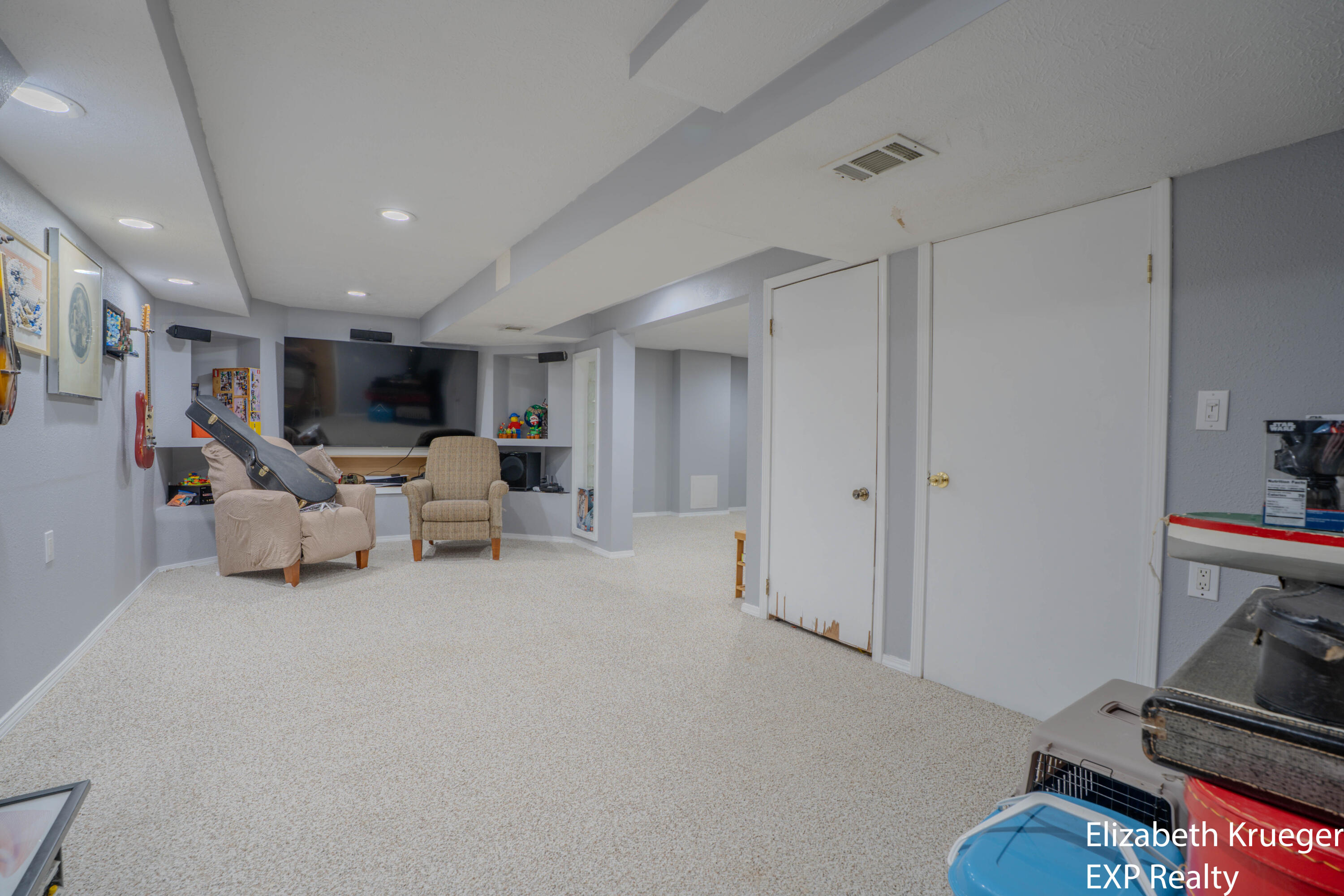 2630 Rum Creek Drive SE Grand Rapids MI 49508
