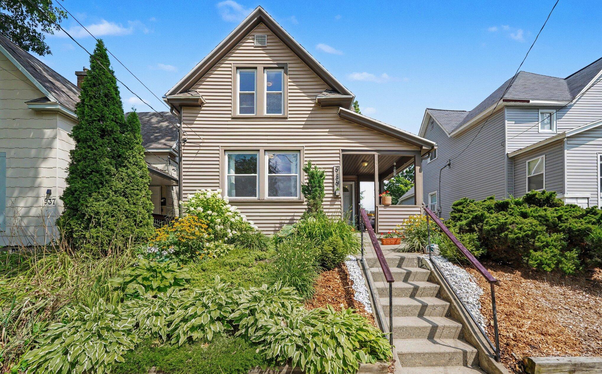 939 Sigsbee Street SE Grand Rapids MI 49506