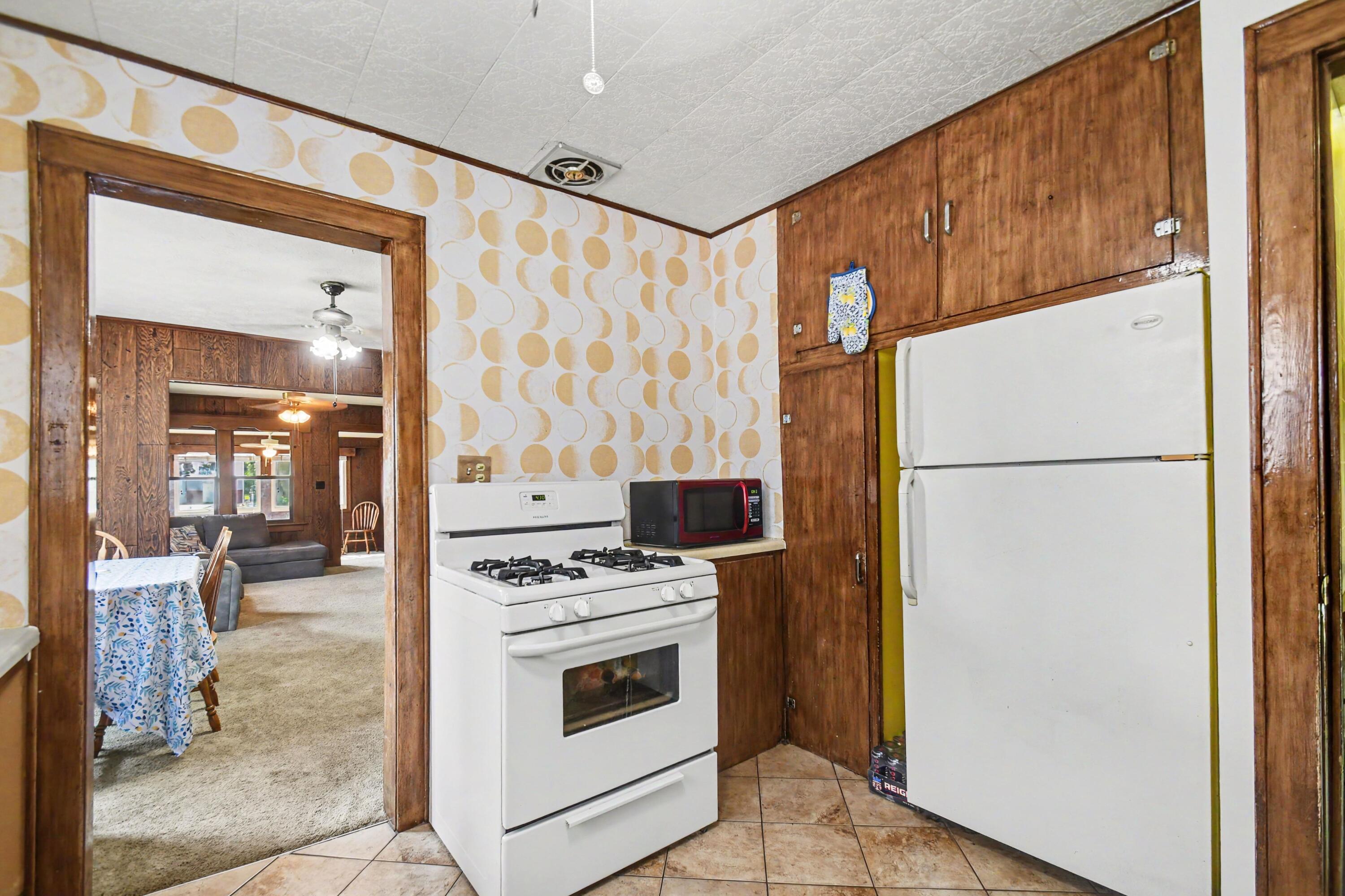 2413 N 5th Street Niles MI 49120