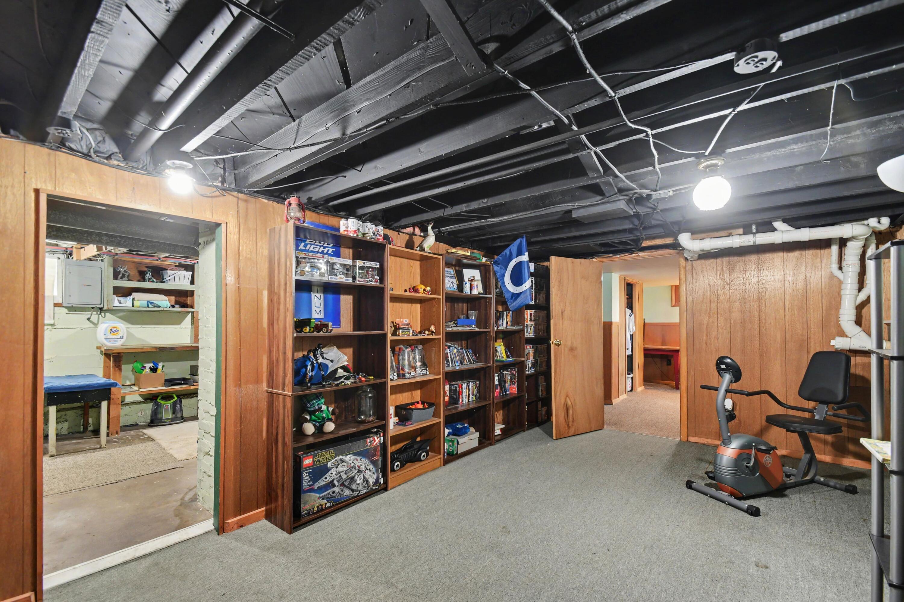 2413 N 5th Street Niles MI 49120