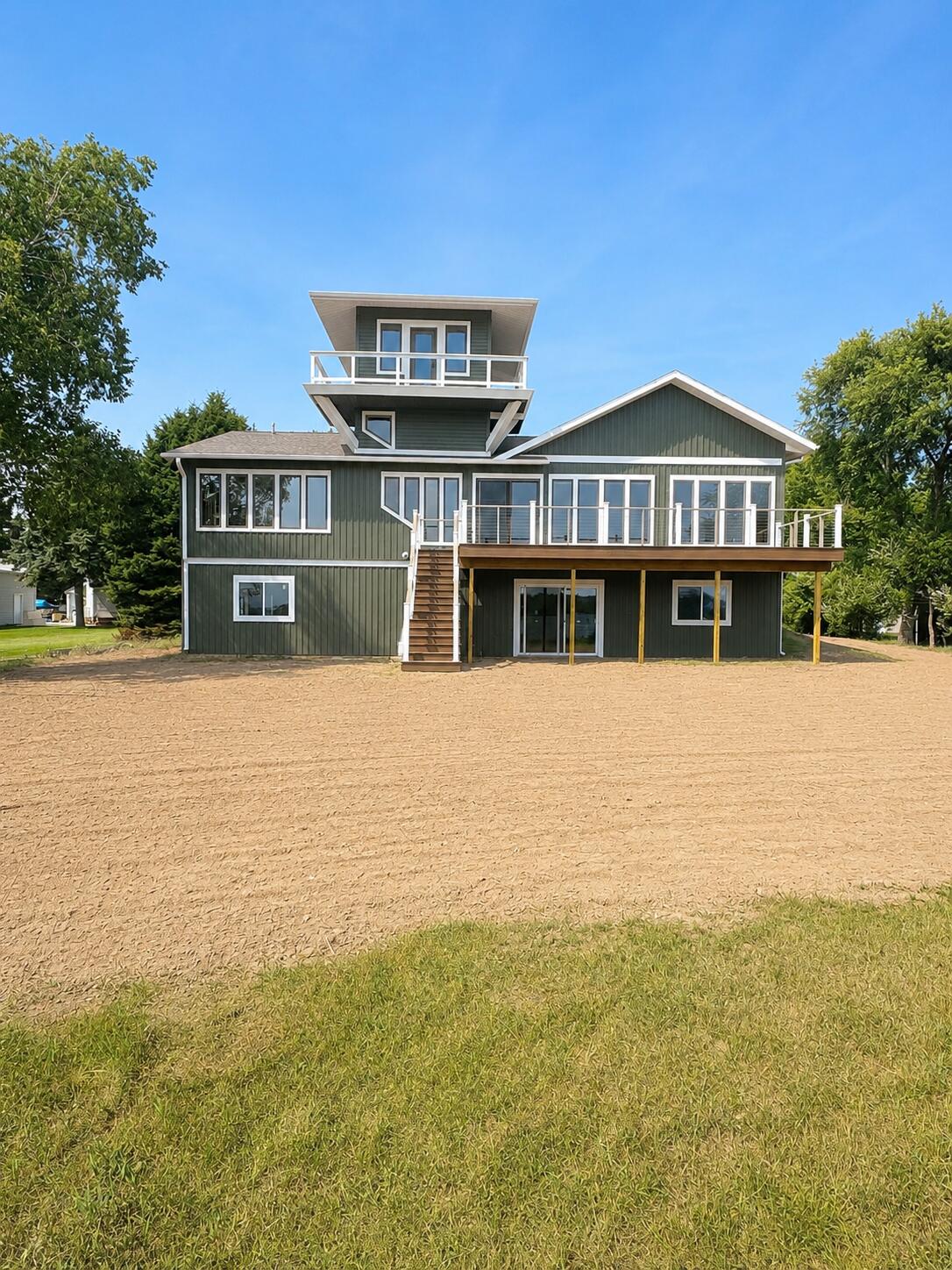 808 S Lakeshore Drive Ludington MI 49431