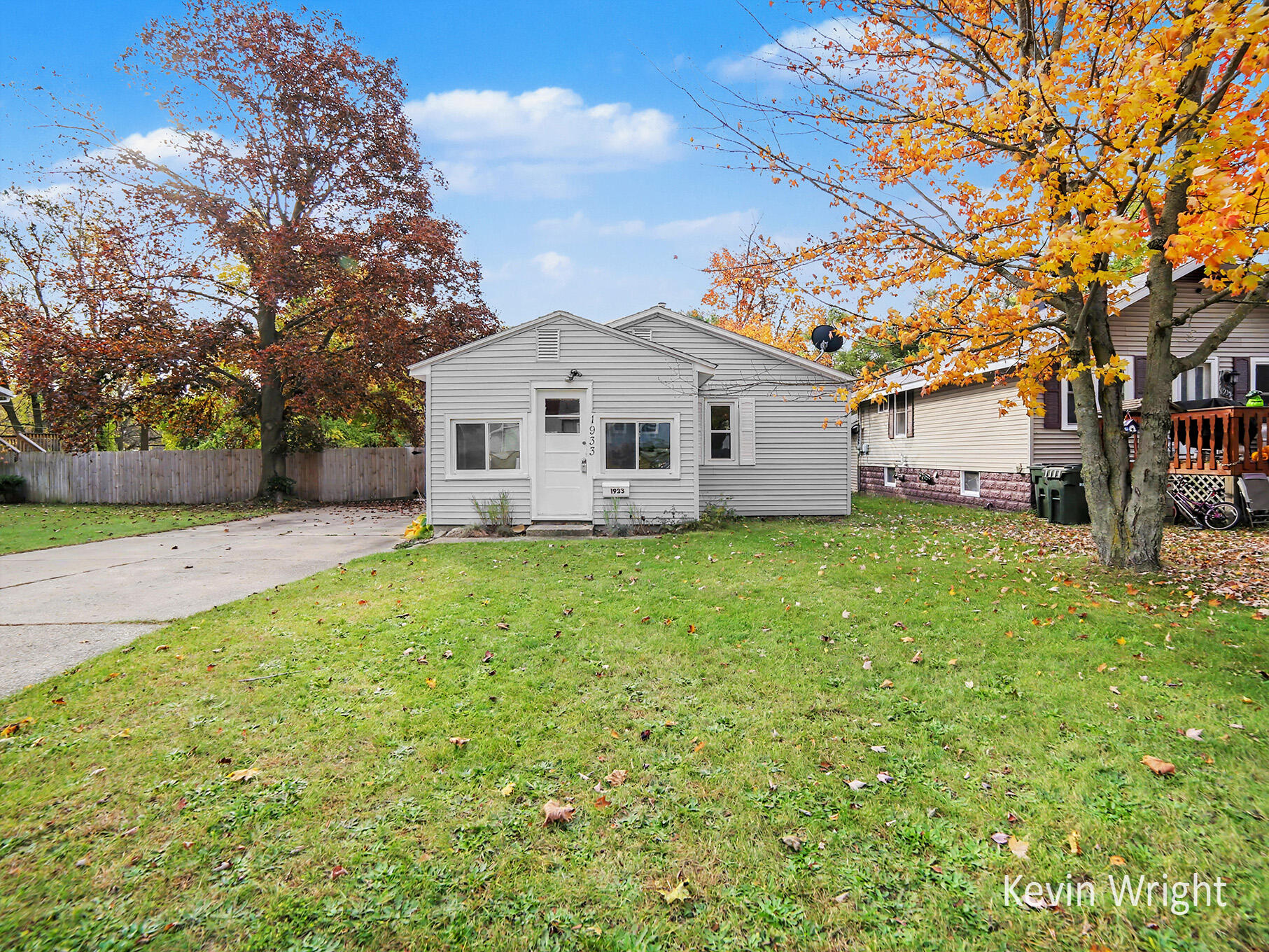 1933 Letart Avenue Muskegon MI 49441