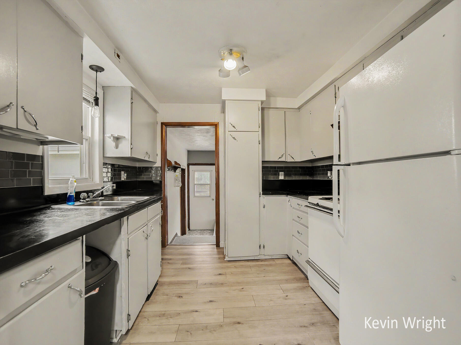 1933 Letart Avenue Muskegon MI 49441