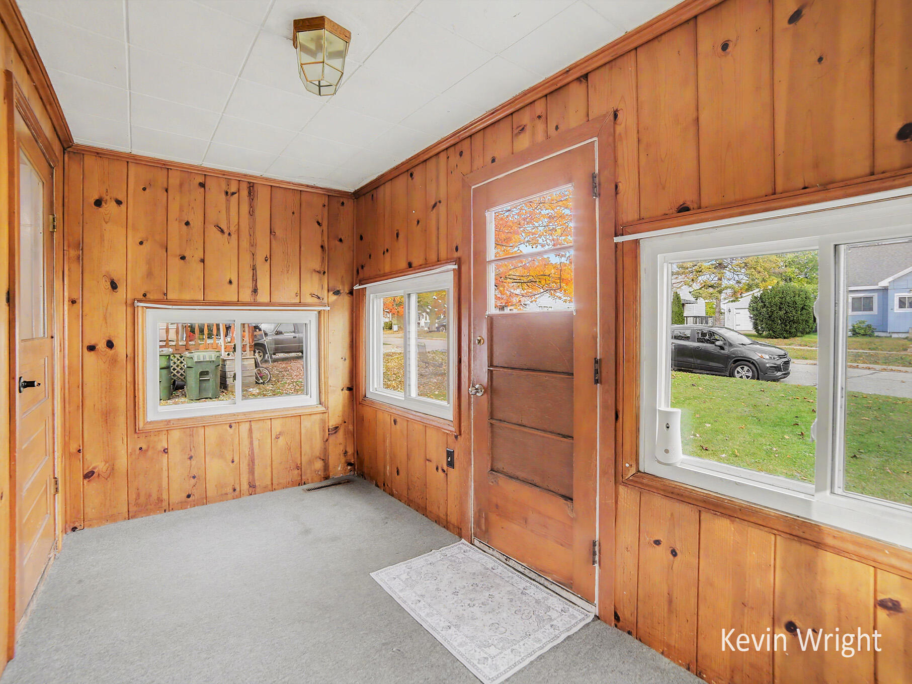 1933 Letart Avenue Muskegon MI 49441