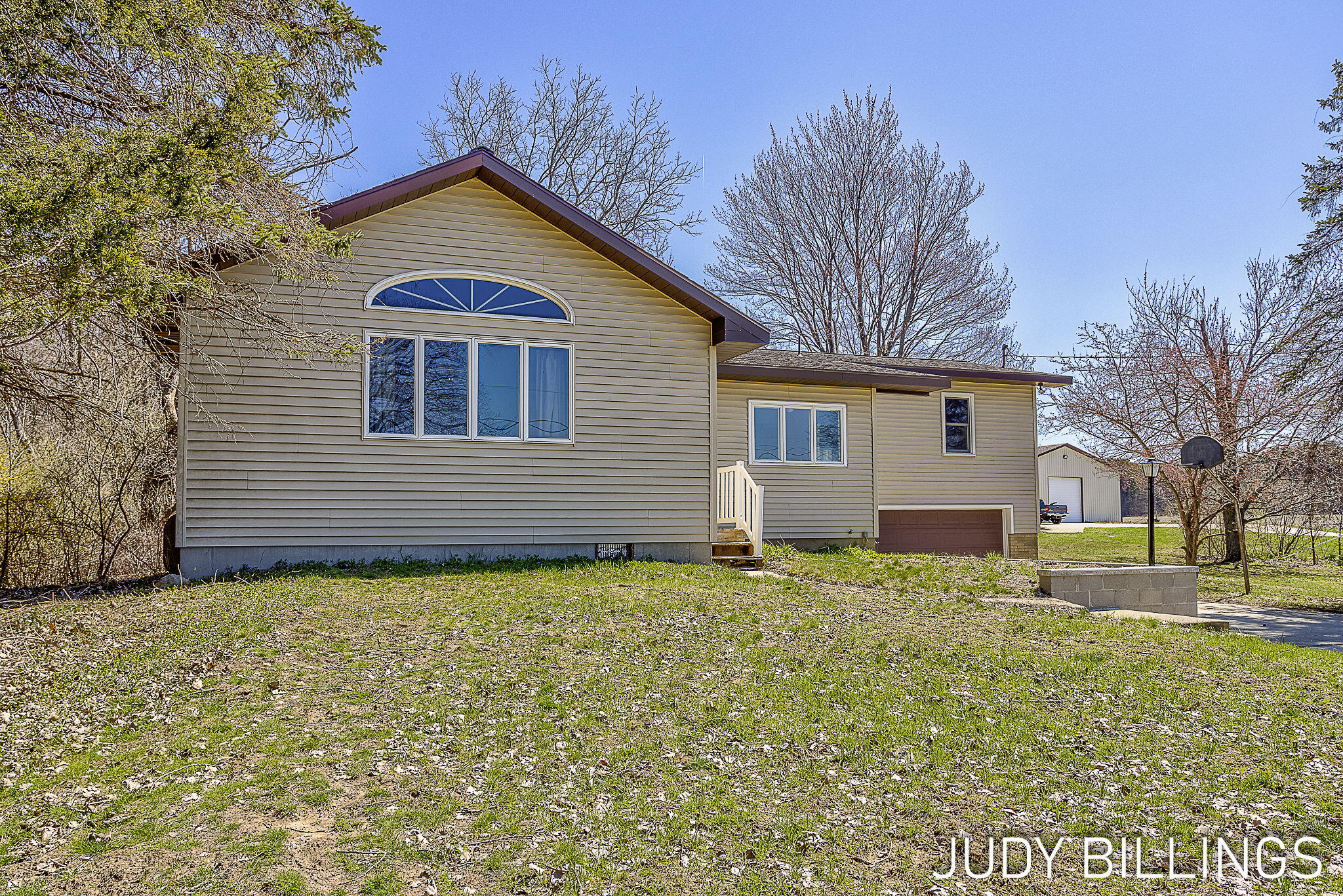 1501 68th Street Fennville MI 49408