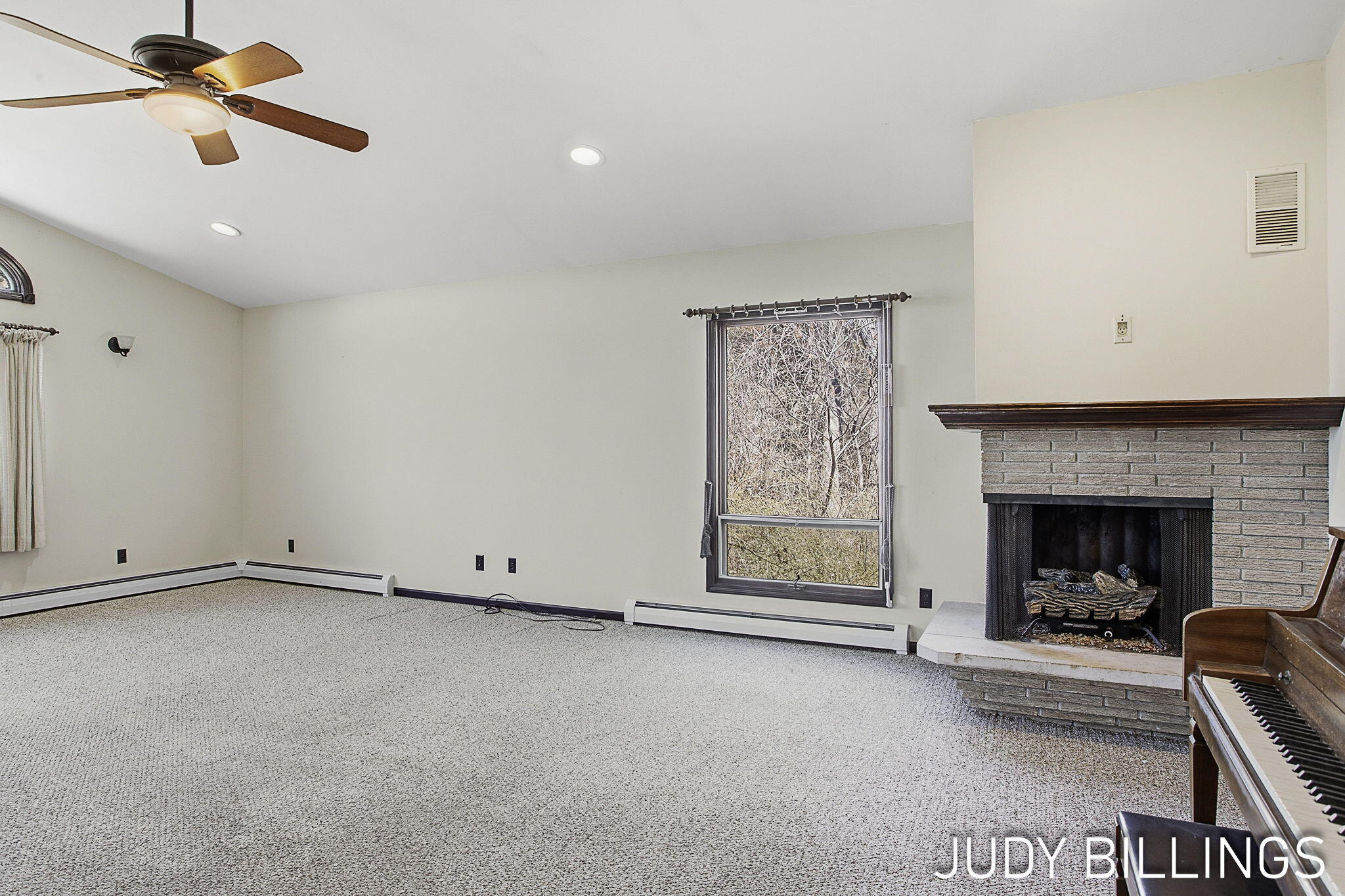 1501 68th Street Fennville MI 49408