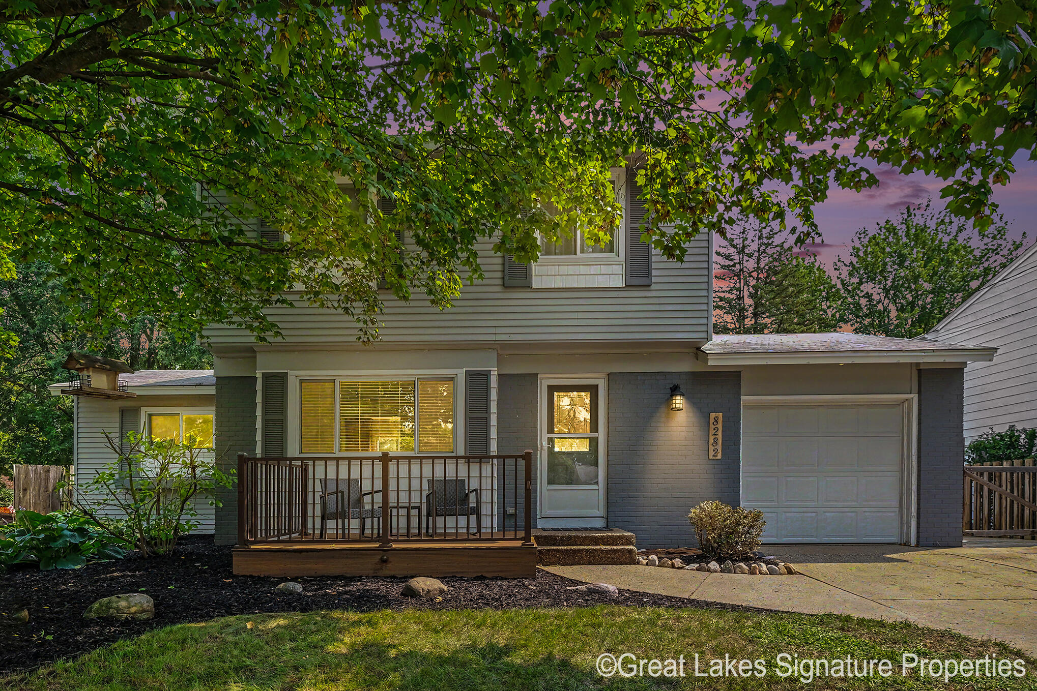 8282 Courtland Drive NE Rockford MI 49341