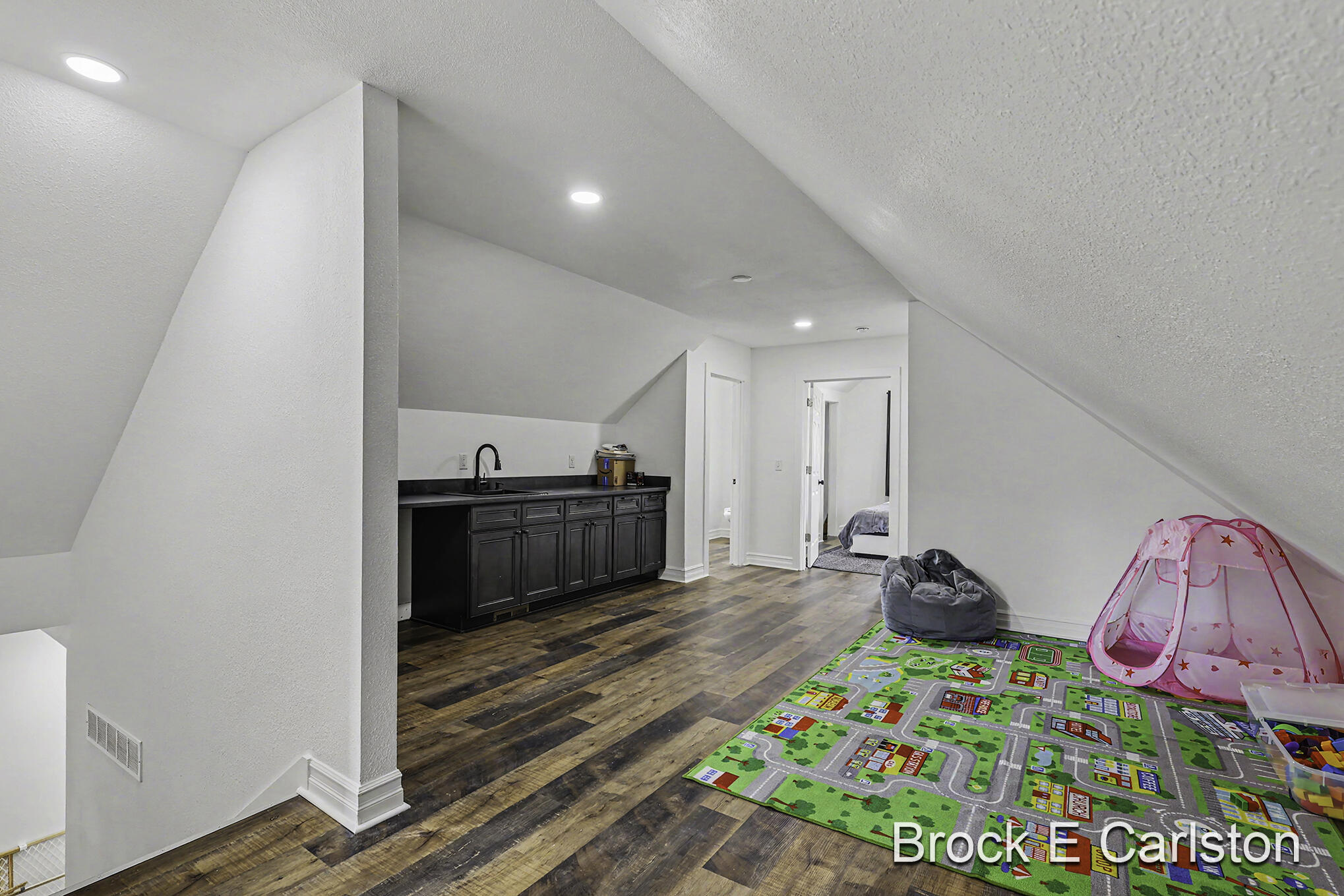 3233 Becker Road Muskegon MI 49445