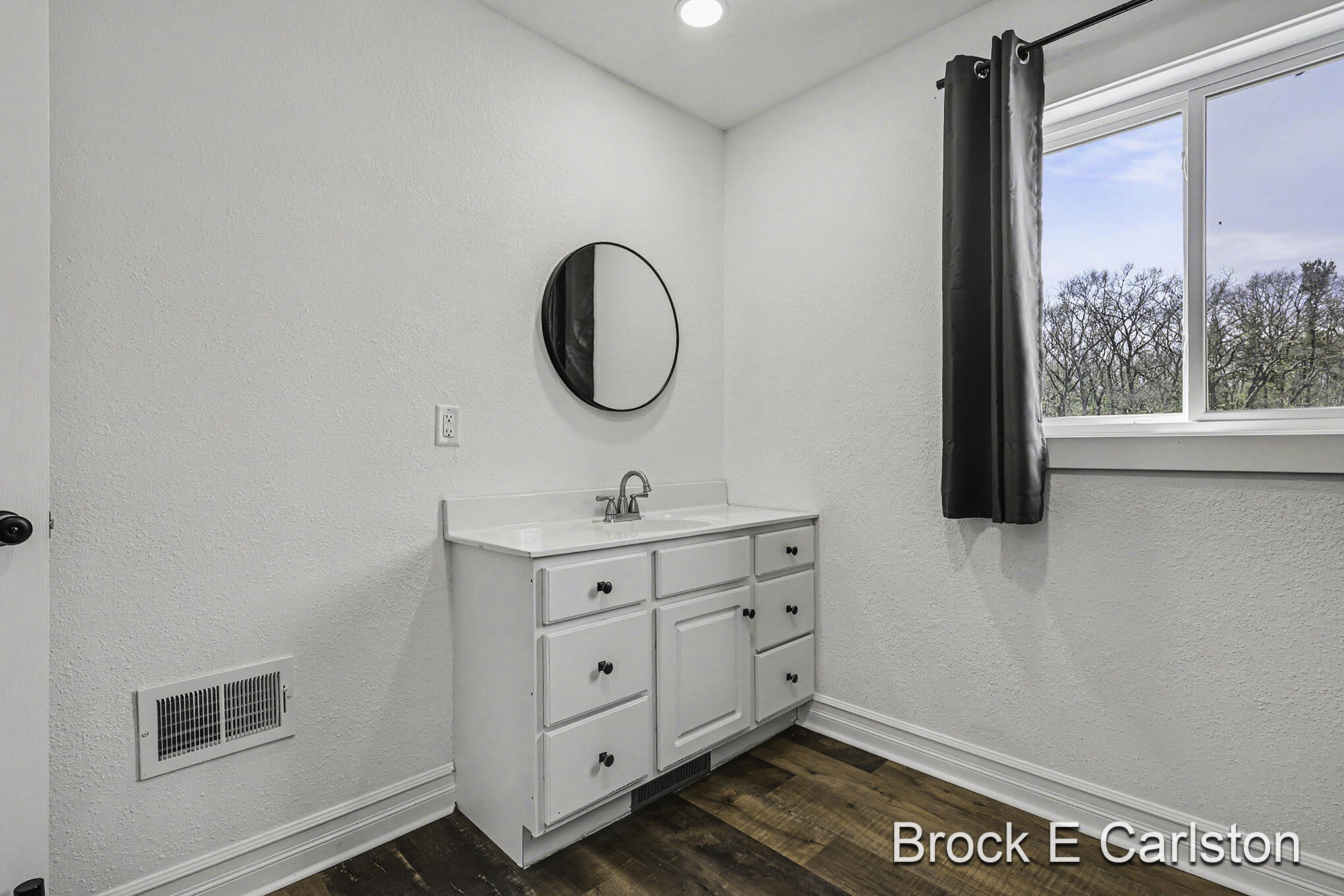 3233 Becker Road Muskegon MI 49445