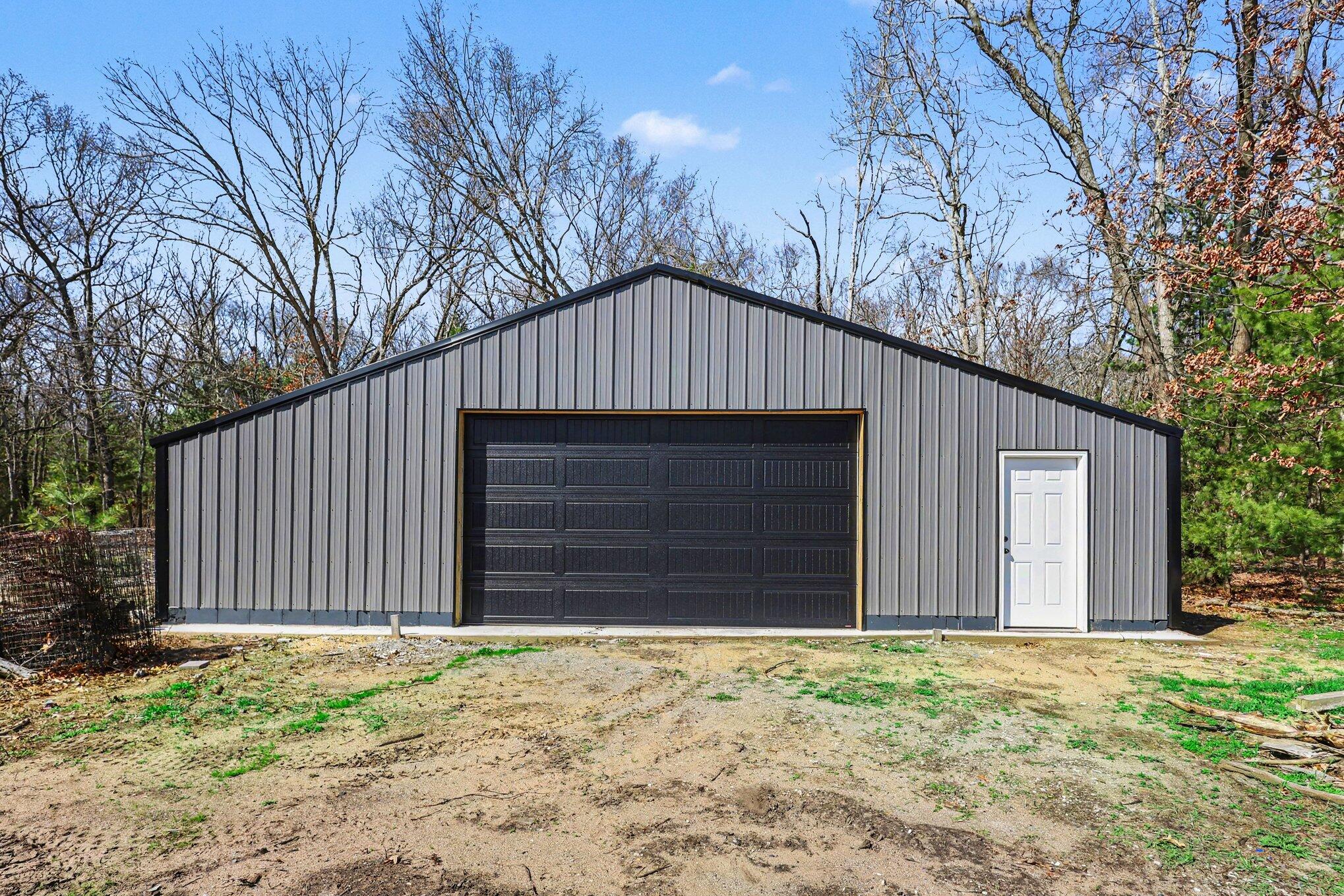 3233 Becker Road Muskegon MI 49445