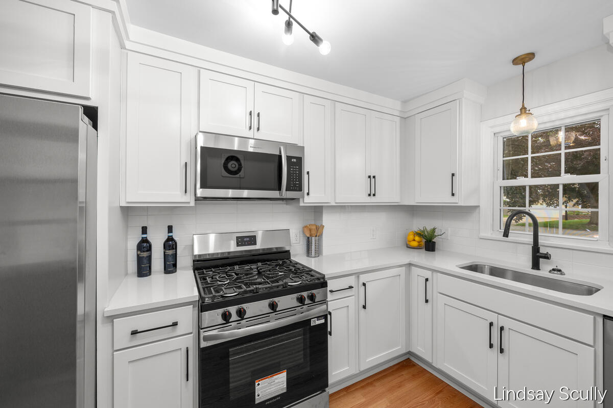 160 Boltwood Drive NE Grand Rapids MI 49505