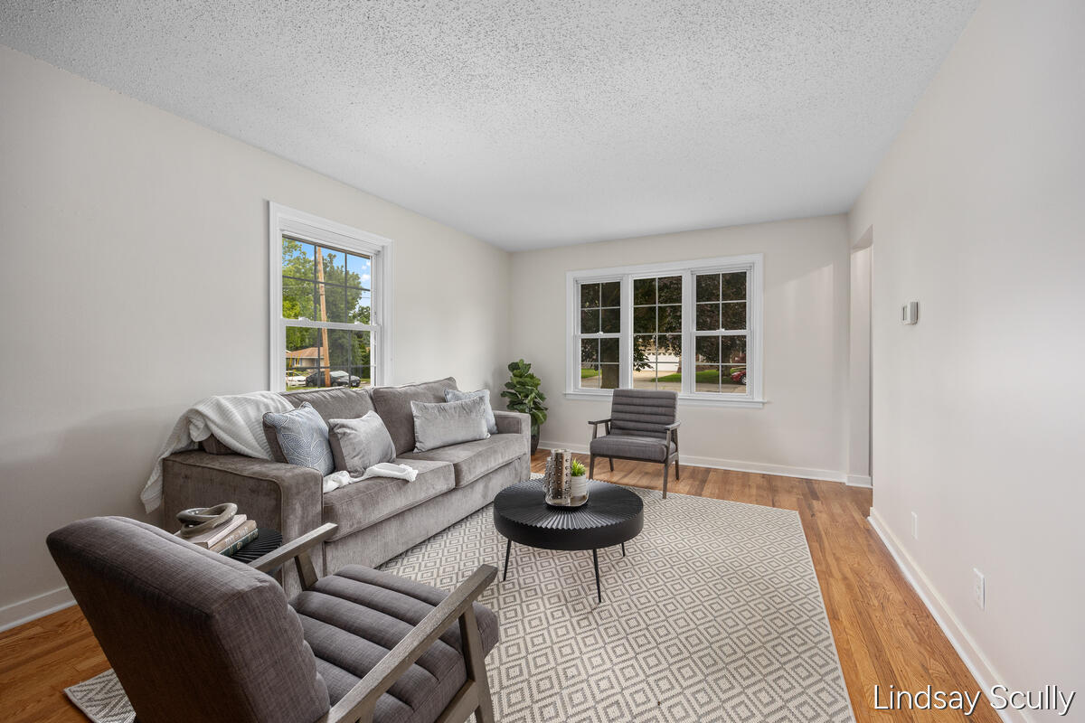 160 Boltwood Drive NE Grand Rapids MI 49505