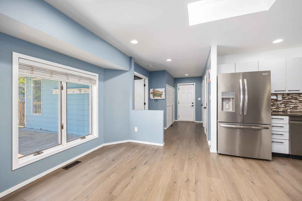 271 Glendale Avenue Holland MI 49423