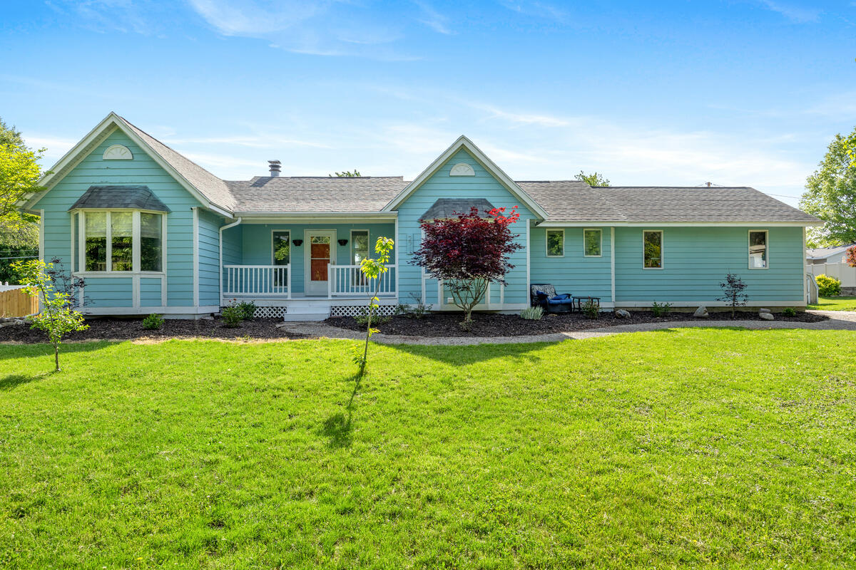 271 Glendale Avenue Holland MI 49423