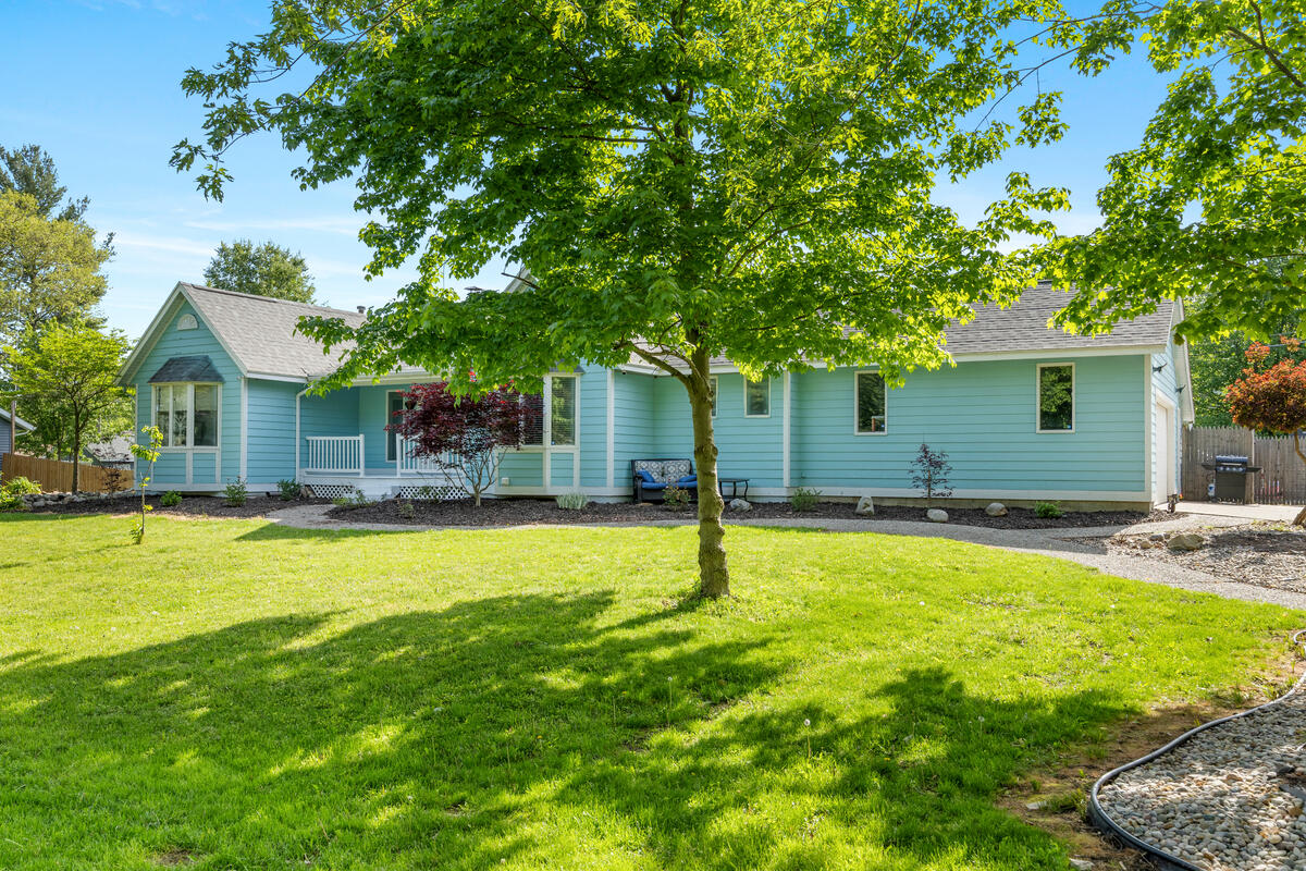 271 Glendale Avenue Holland MI 49423
