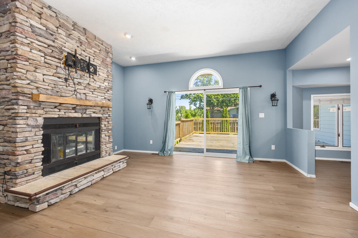 271 Glendale Avenue Holland MI 49423