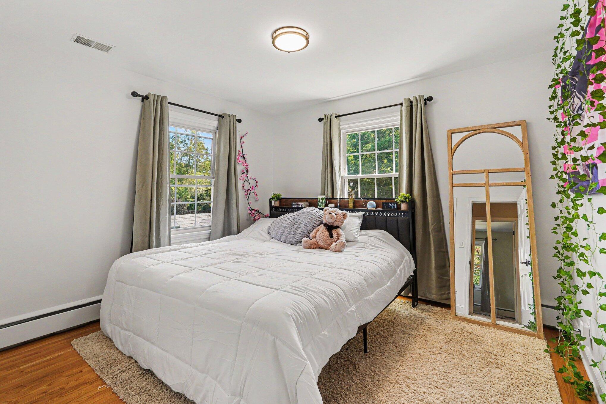 932 Floral Avenue SE East Grand Rapids MI 49506