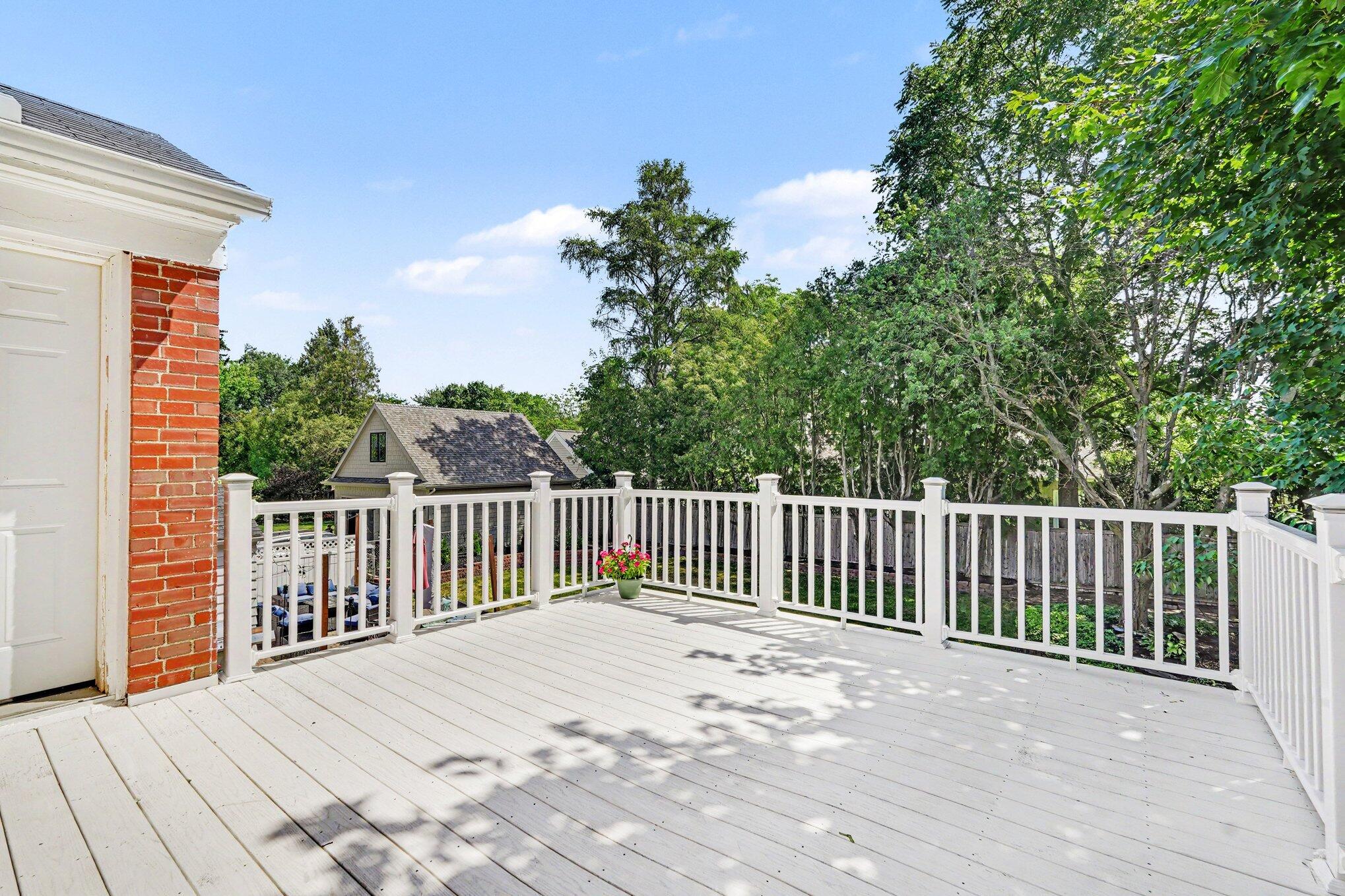 932 Floral Avenue SE East Grand Rapids MI 49506