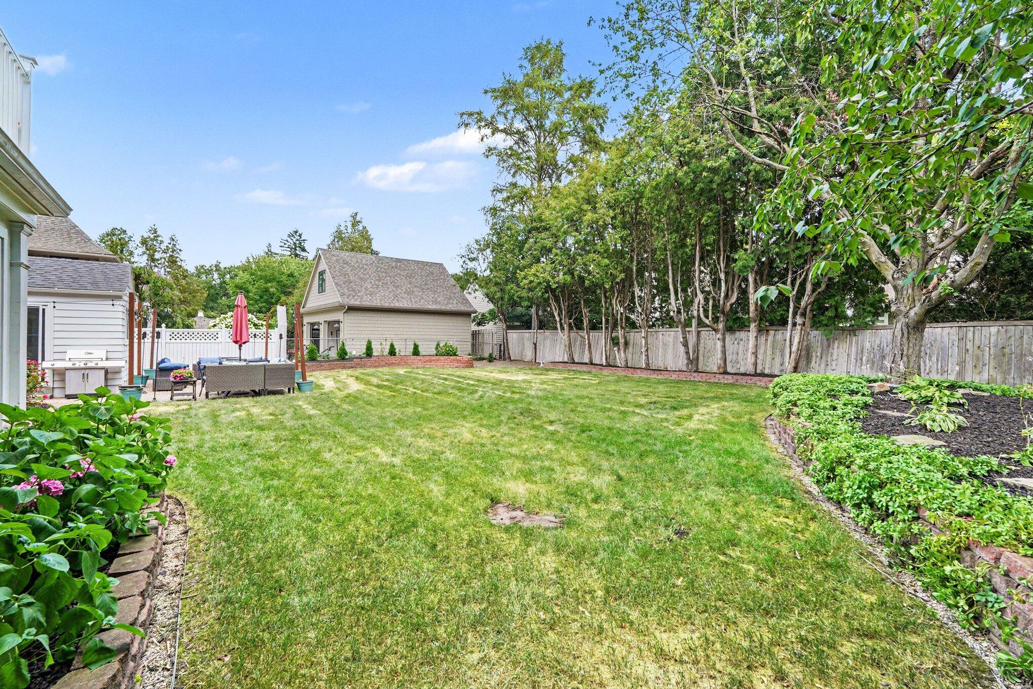 932 Floral Avenue SE East Grand Rapids MI 49506